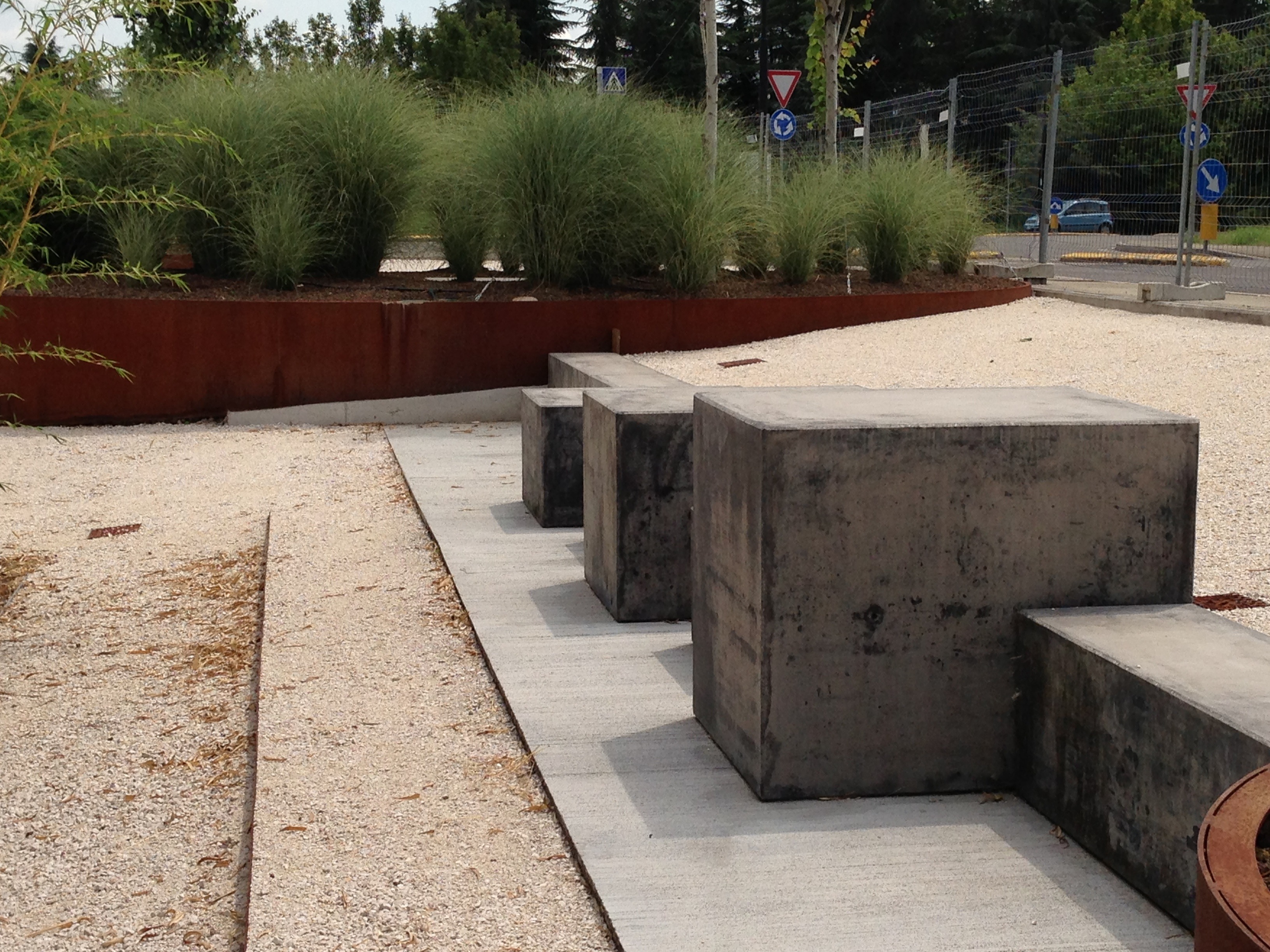 2015 年完成的 Palapa 项目，将工业遗址改造为时尚咖啡馆-19