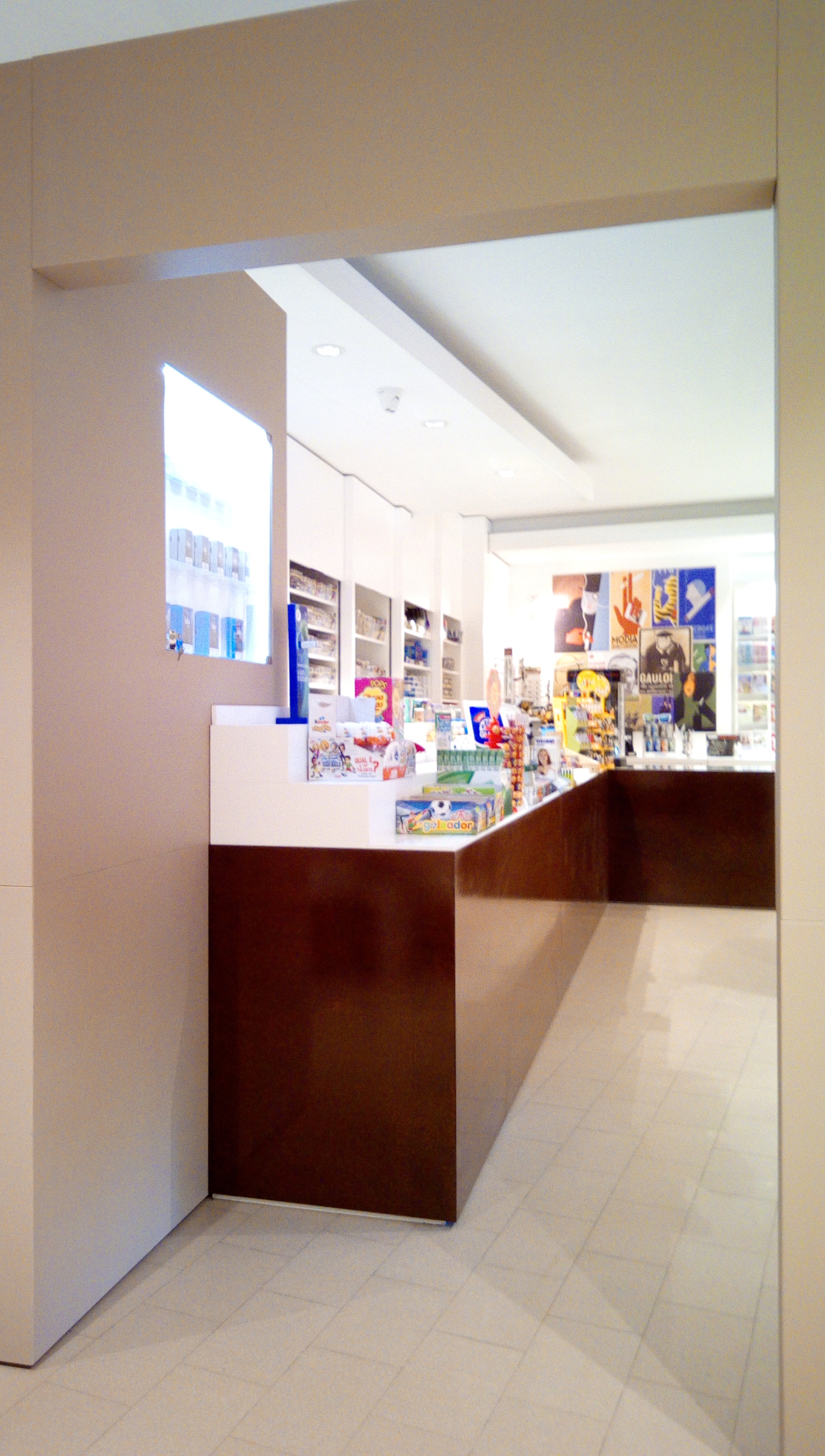 2017 年完成的 Sali&Tabacchi 展示厅室内设计-1