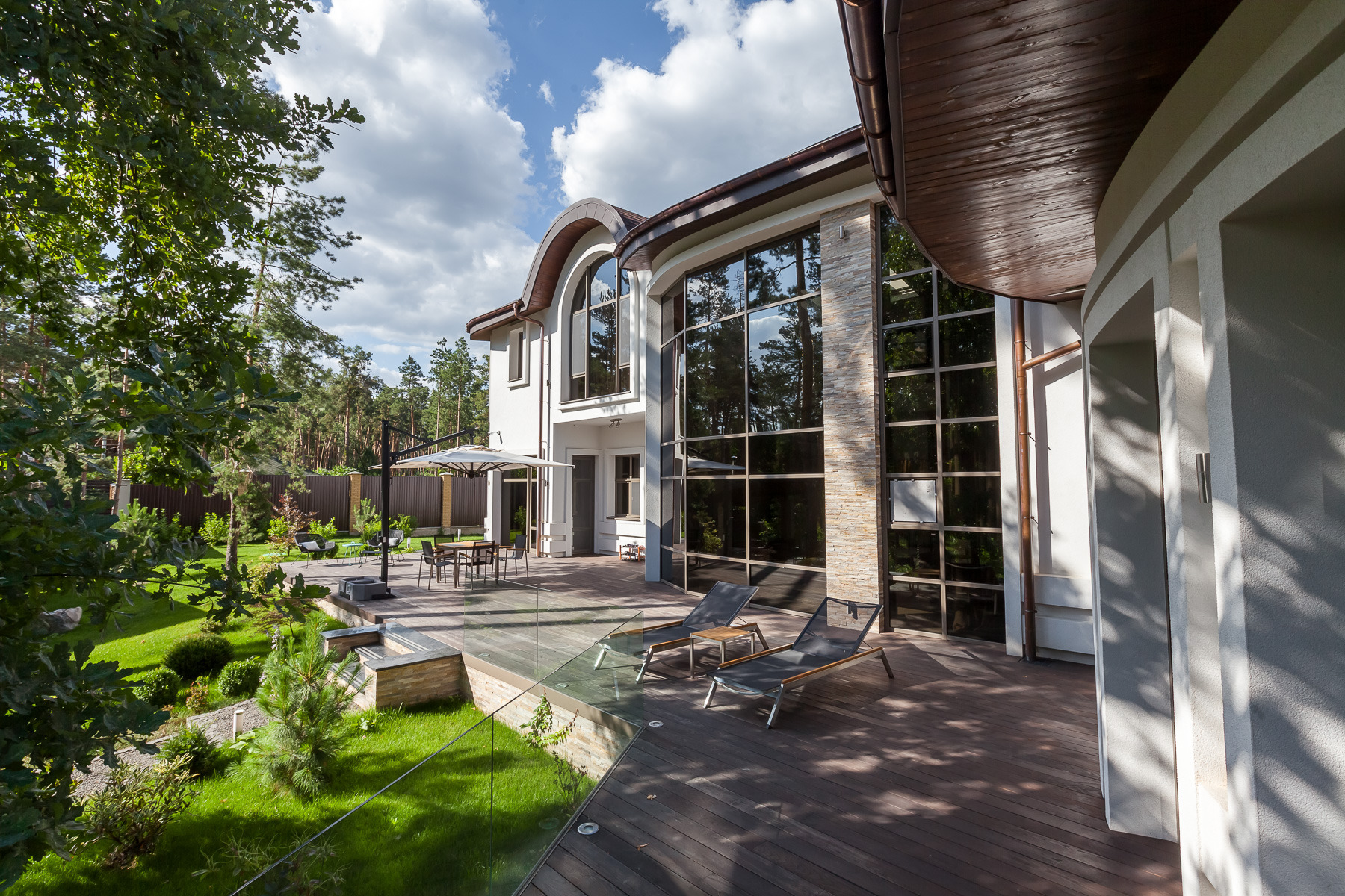 乌克兰智能家居设计,景观与室内和谐共融-31