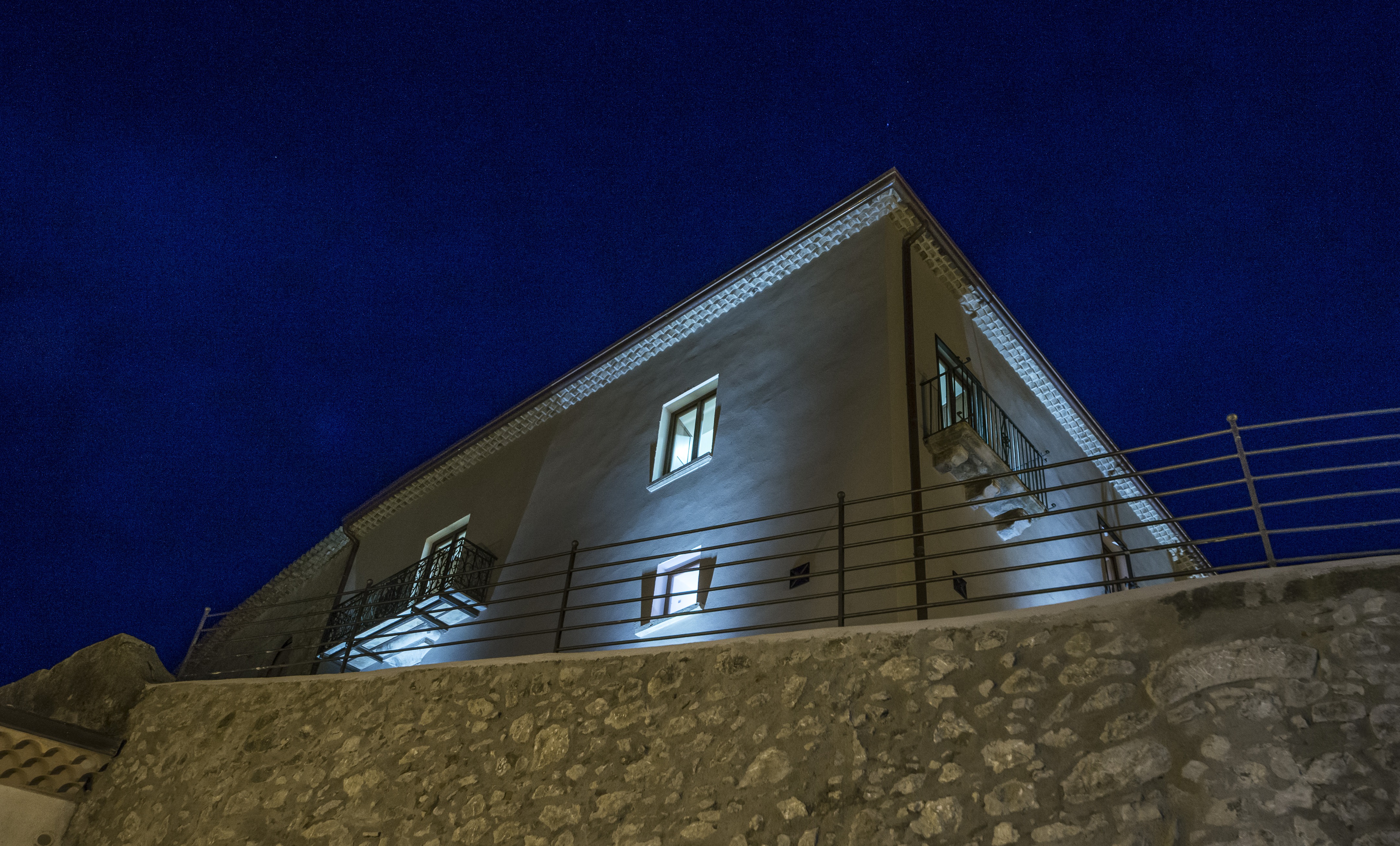 重生之堡 · 意大利 Montemarano 古堡改造记-10