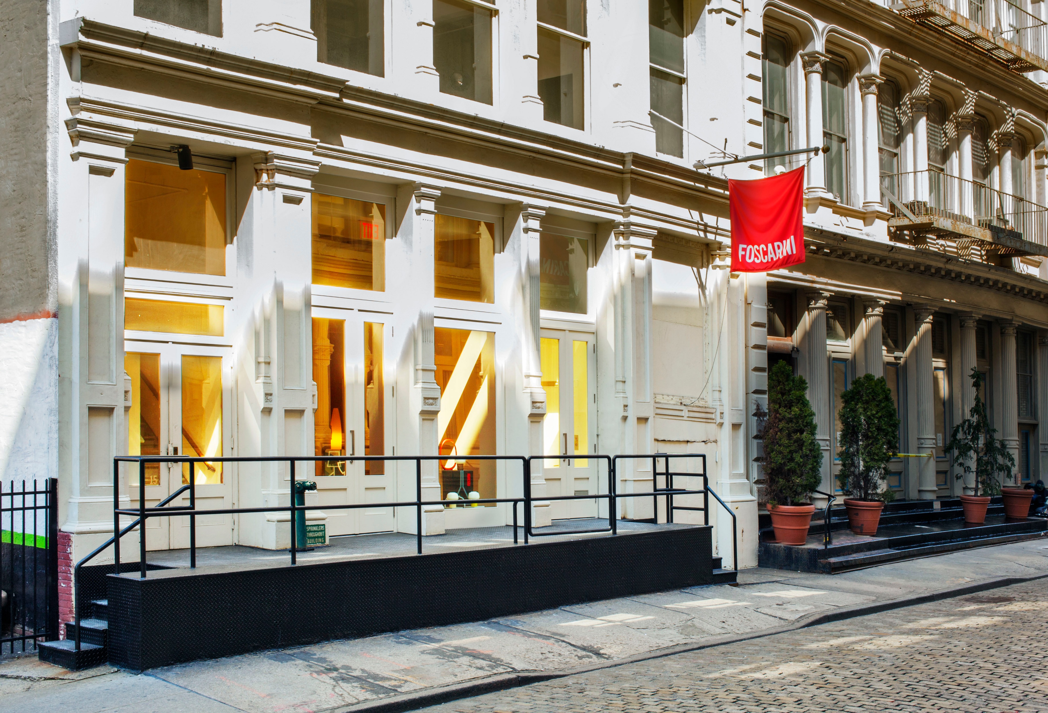 福斯卡里尼苏豪空间-0