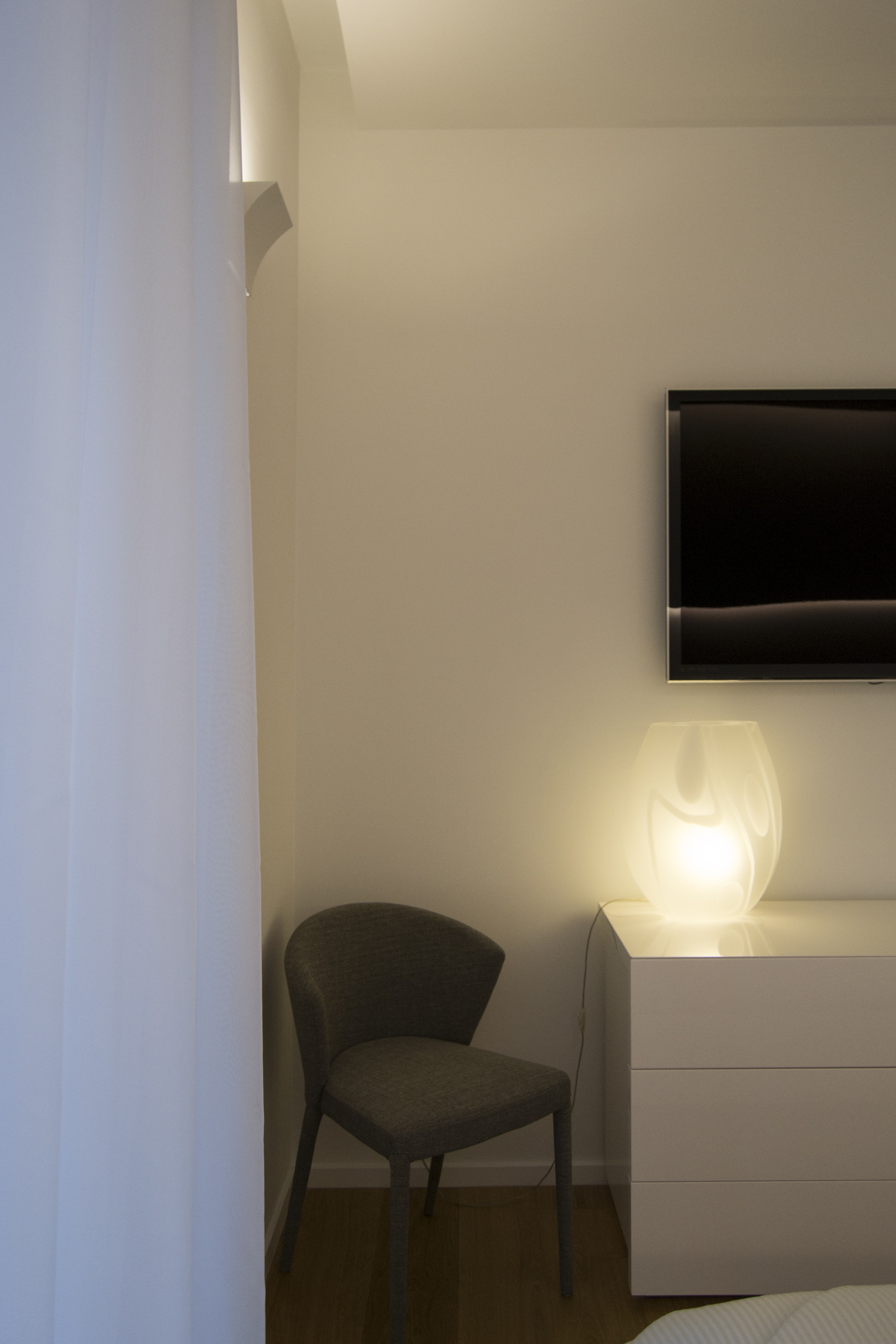 2018 年意大利佩斯卡拉公寓翻新设计-19