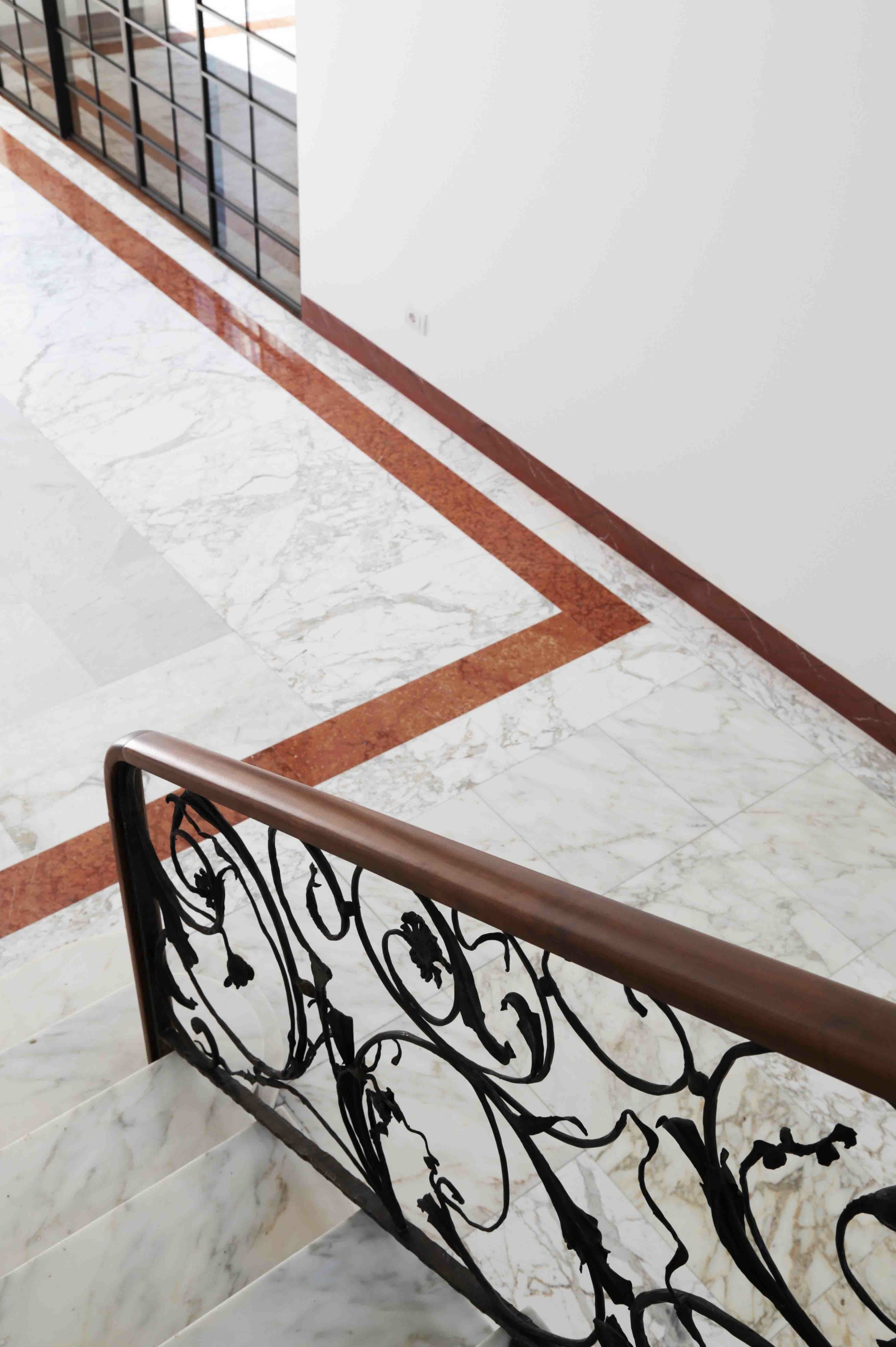 历史中心 30/40 年代殖民风格建筑的翻新设计-13