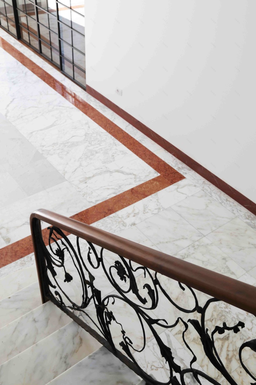 历史中心 30/40 年代殖民风格建筑的翻新设计-13