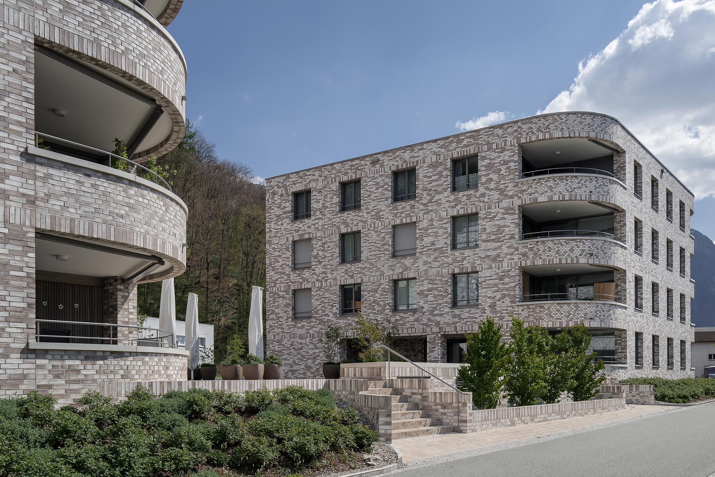 莱茵河畔的多户住宅建筑新地标-7