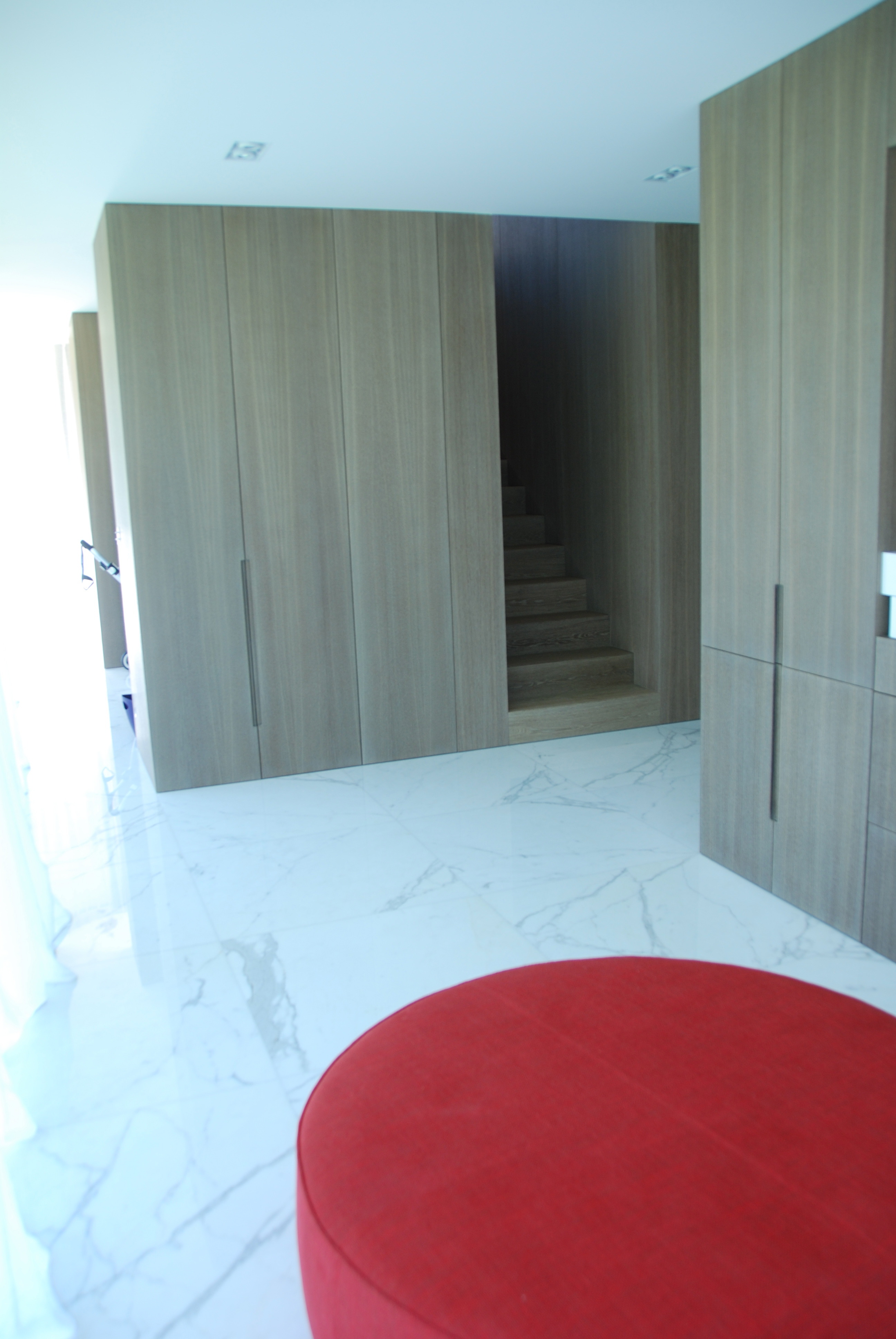 2011 年完工的家庭住宅 | 精致室内设计与定制家具-4