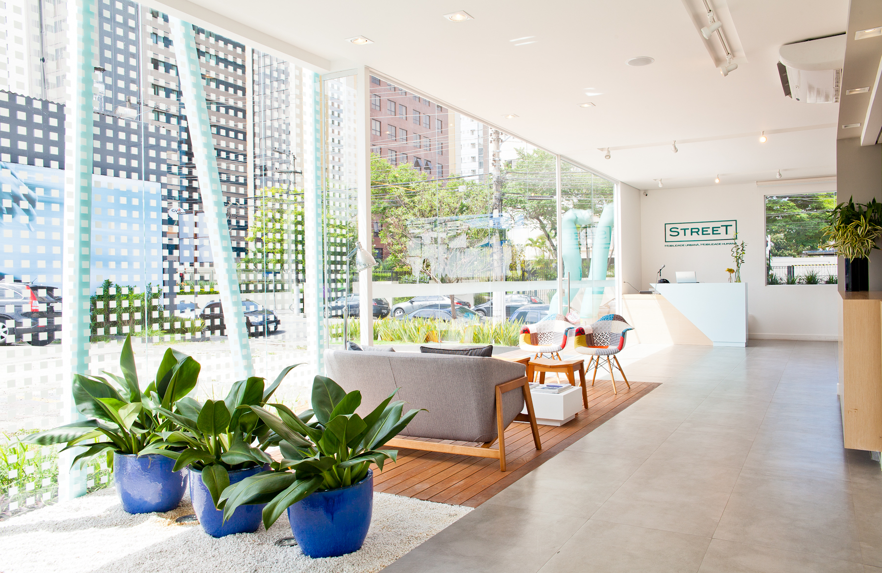 2016 年完成的 CEGG 销售展台设计-31