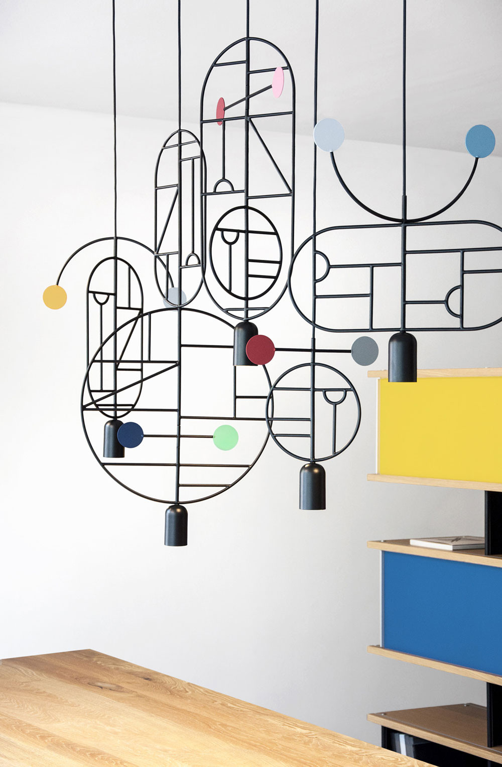 线与点的艺术 | 巴塞罗那设计工作室的创意吊灯-15