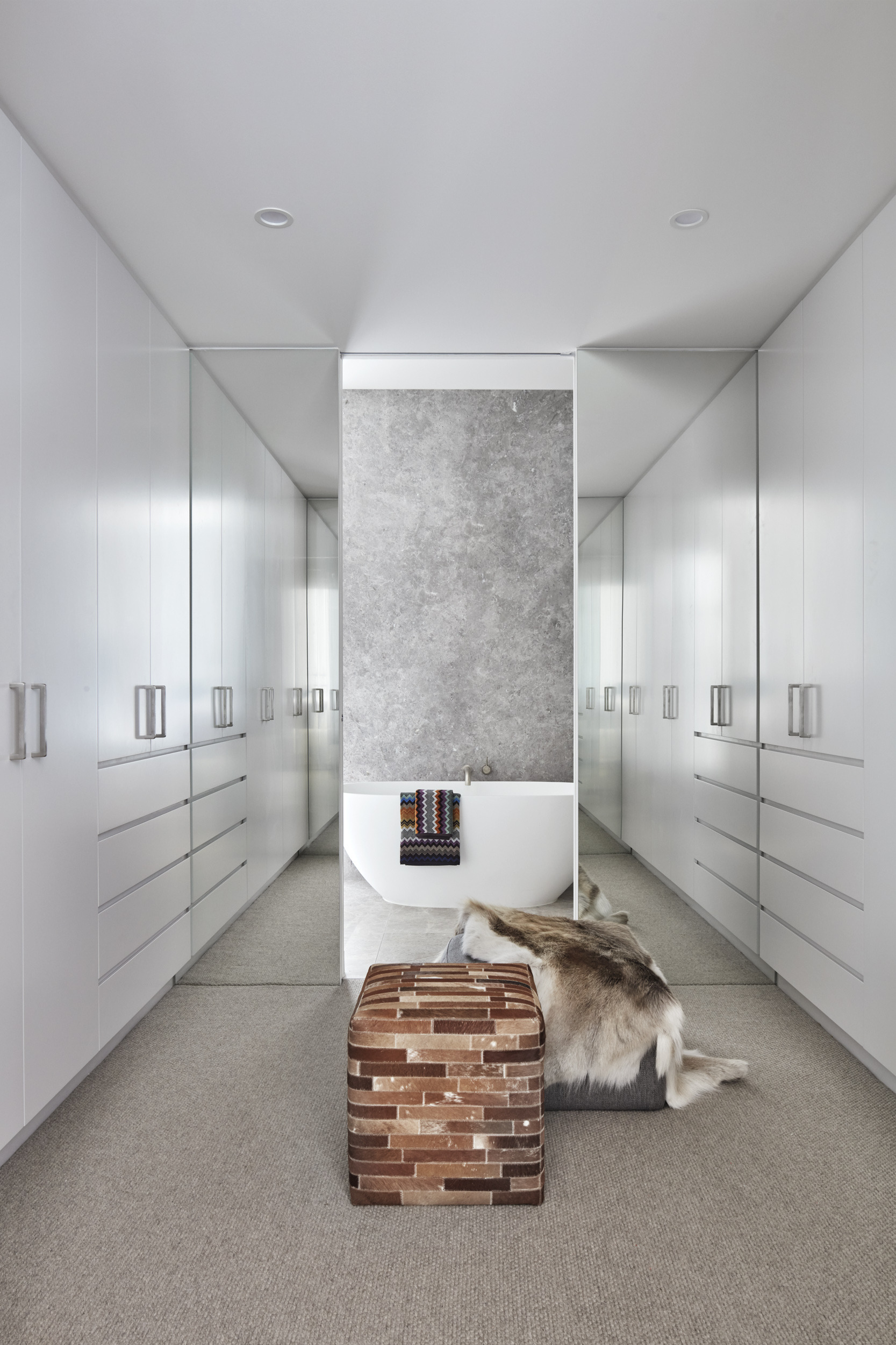 墨尔本 Cressy 街别墅 | 自然光与曲线空间的完美融合-22