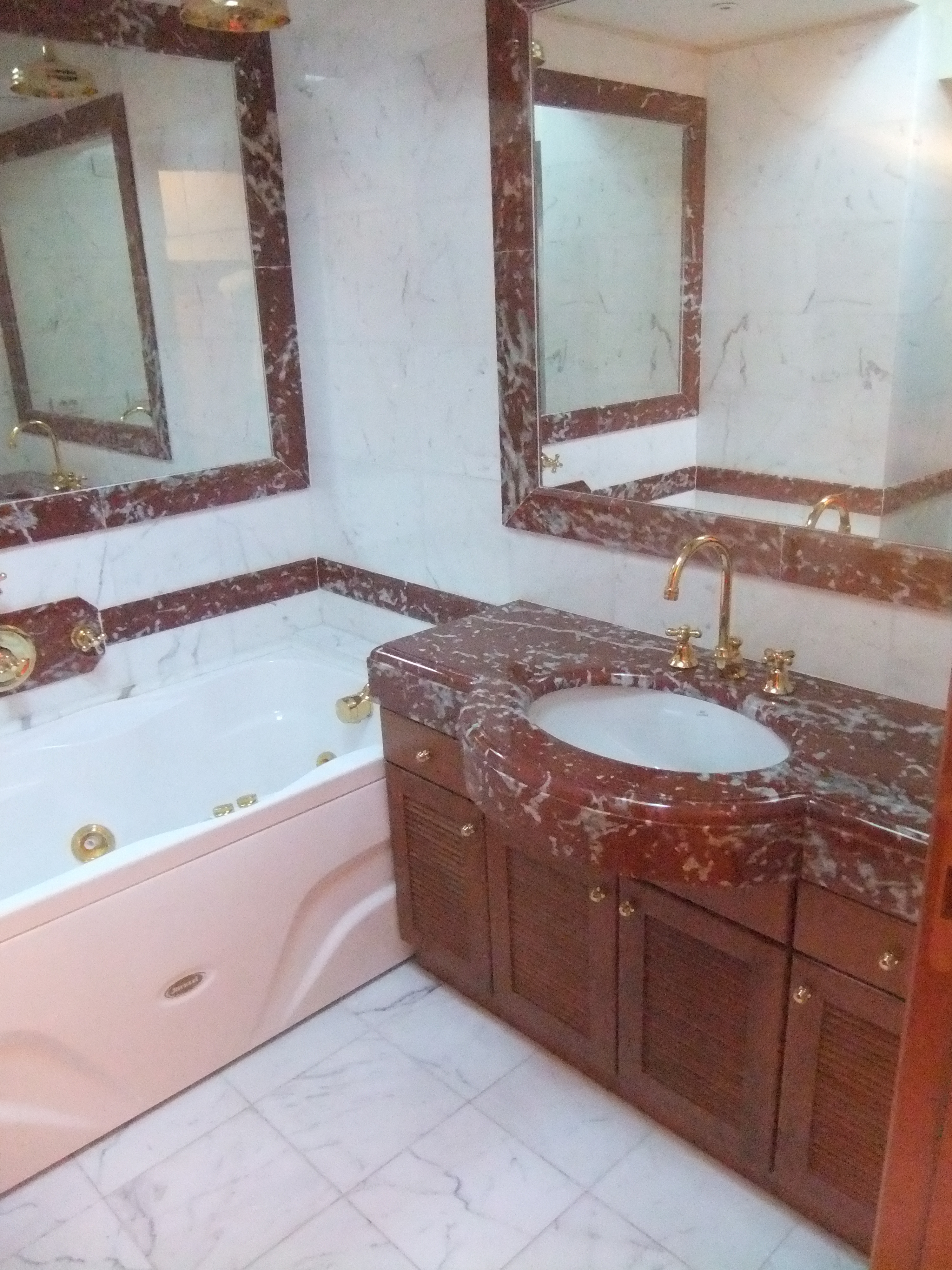 戛纳豪华别墅，舒适宜居的设计典范-18