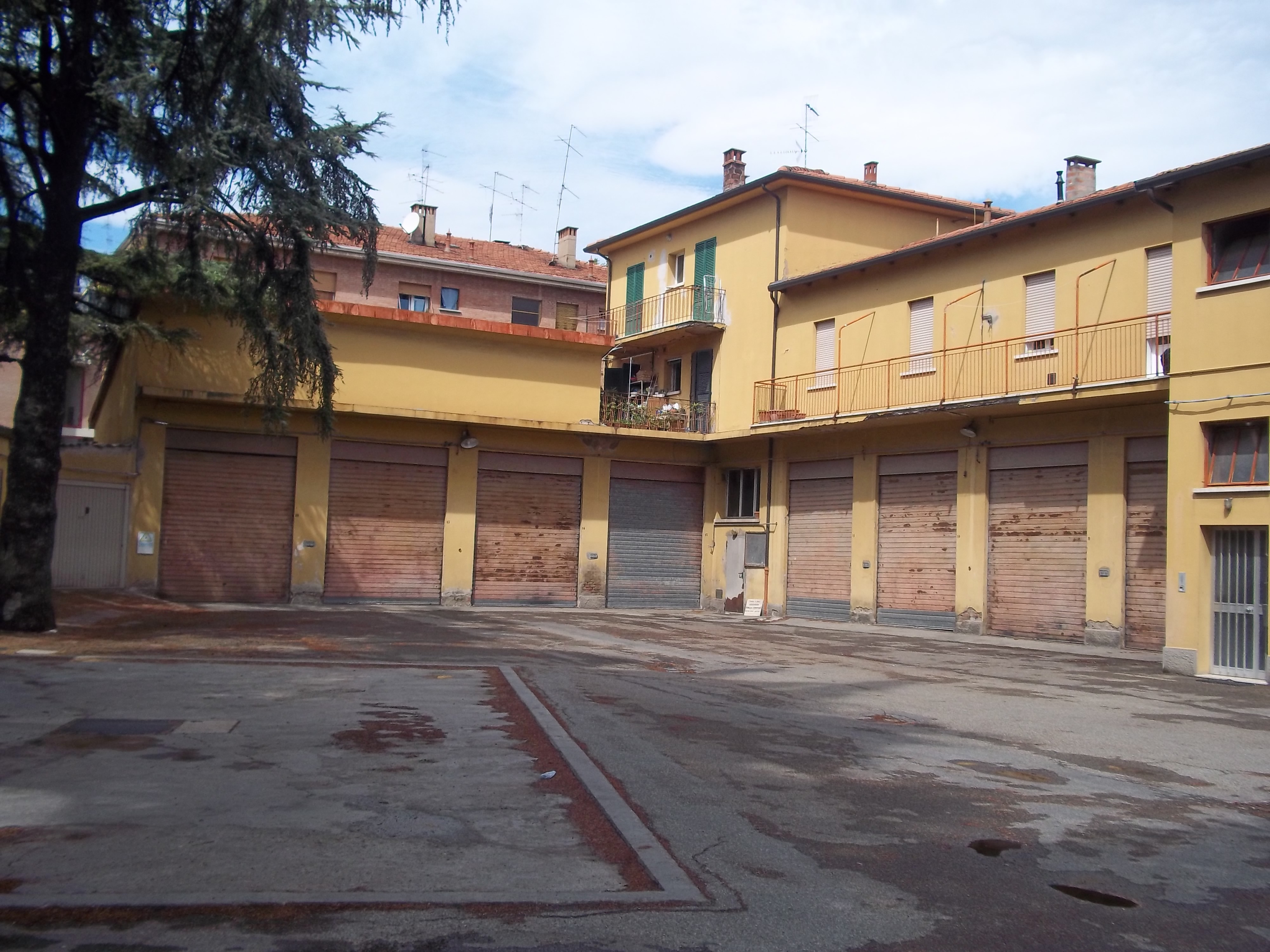 意大利 Imola 镇“Ex Beccherucci”项目,绿色办公空间与户外连接的典范-15