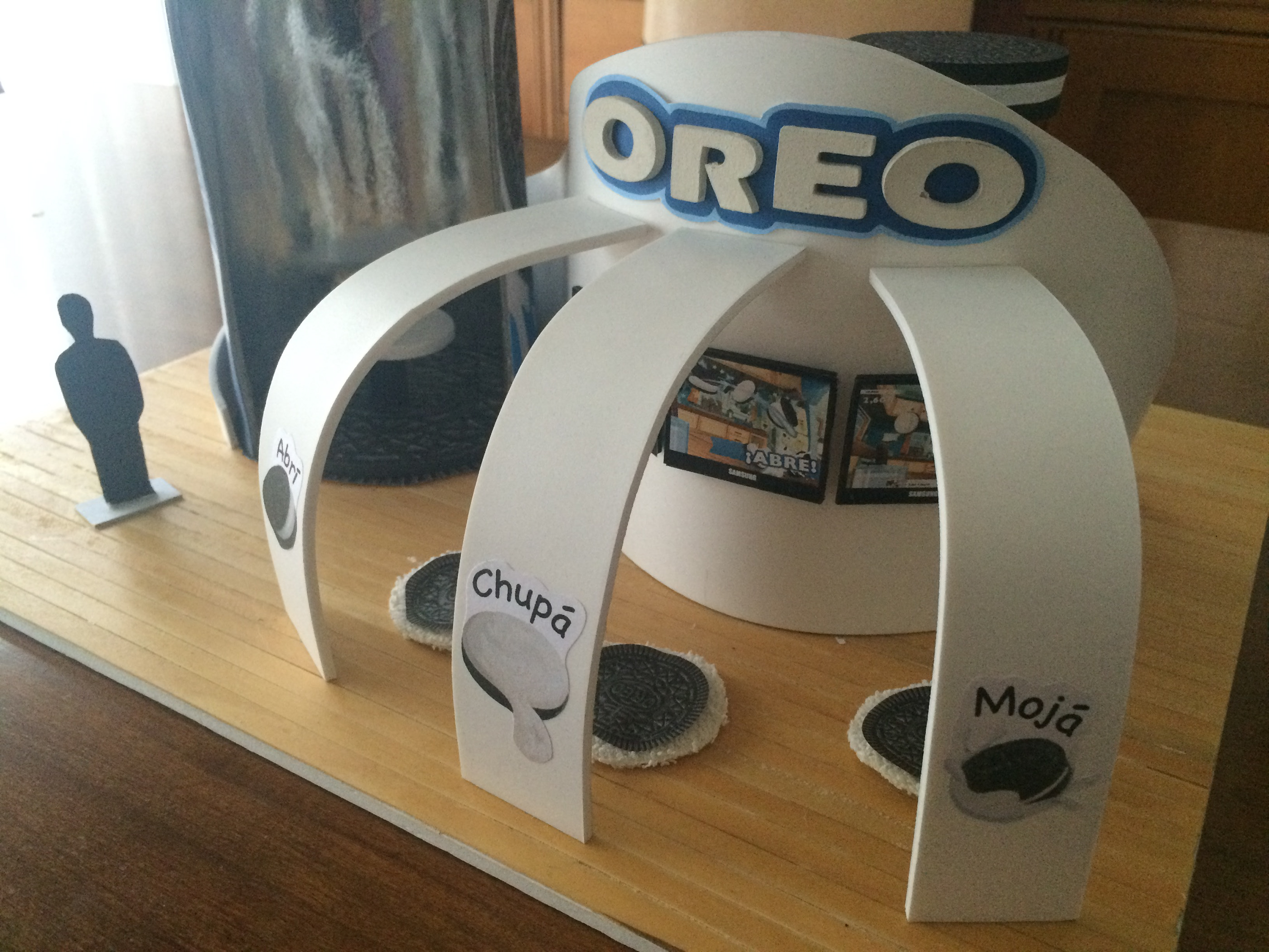 Oreo 百年展位设计-4