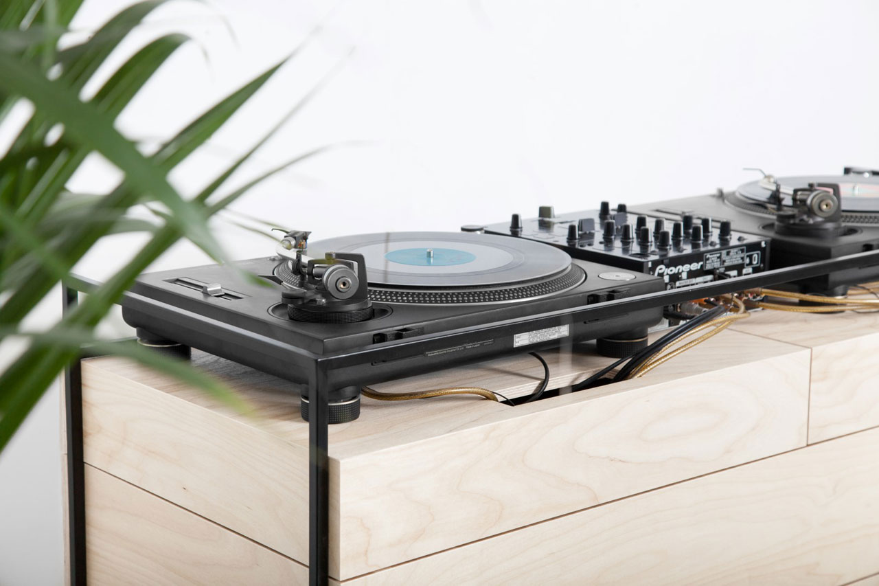 模块化唱片柜 设计巧妙收纳音乐情怀-5