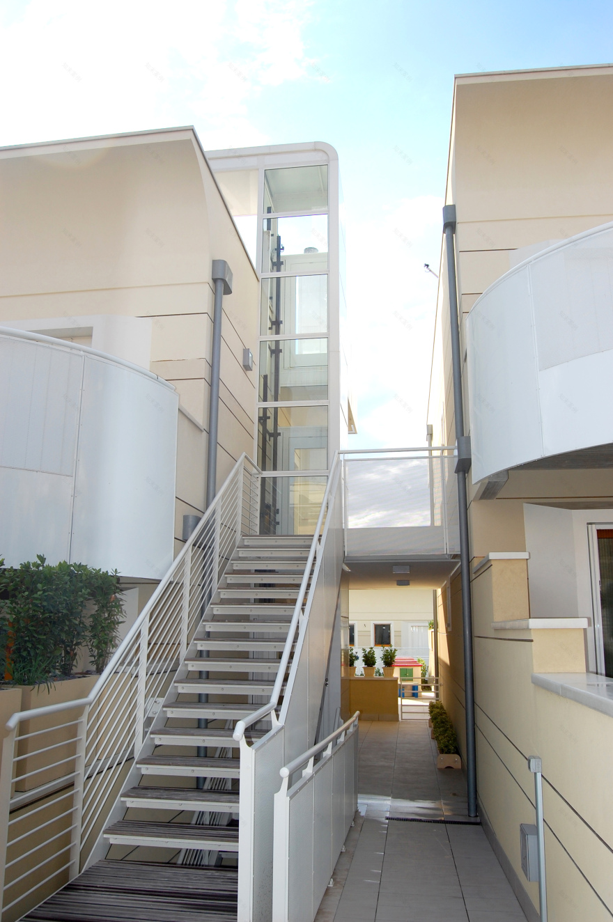 2010 年意大利 Falconara Alta 私人住宅-36