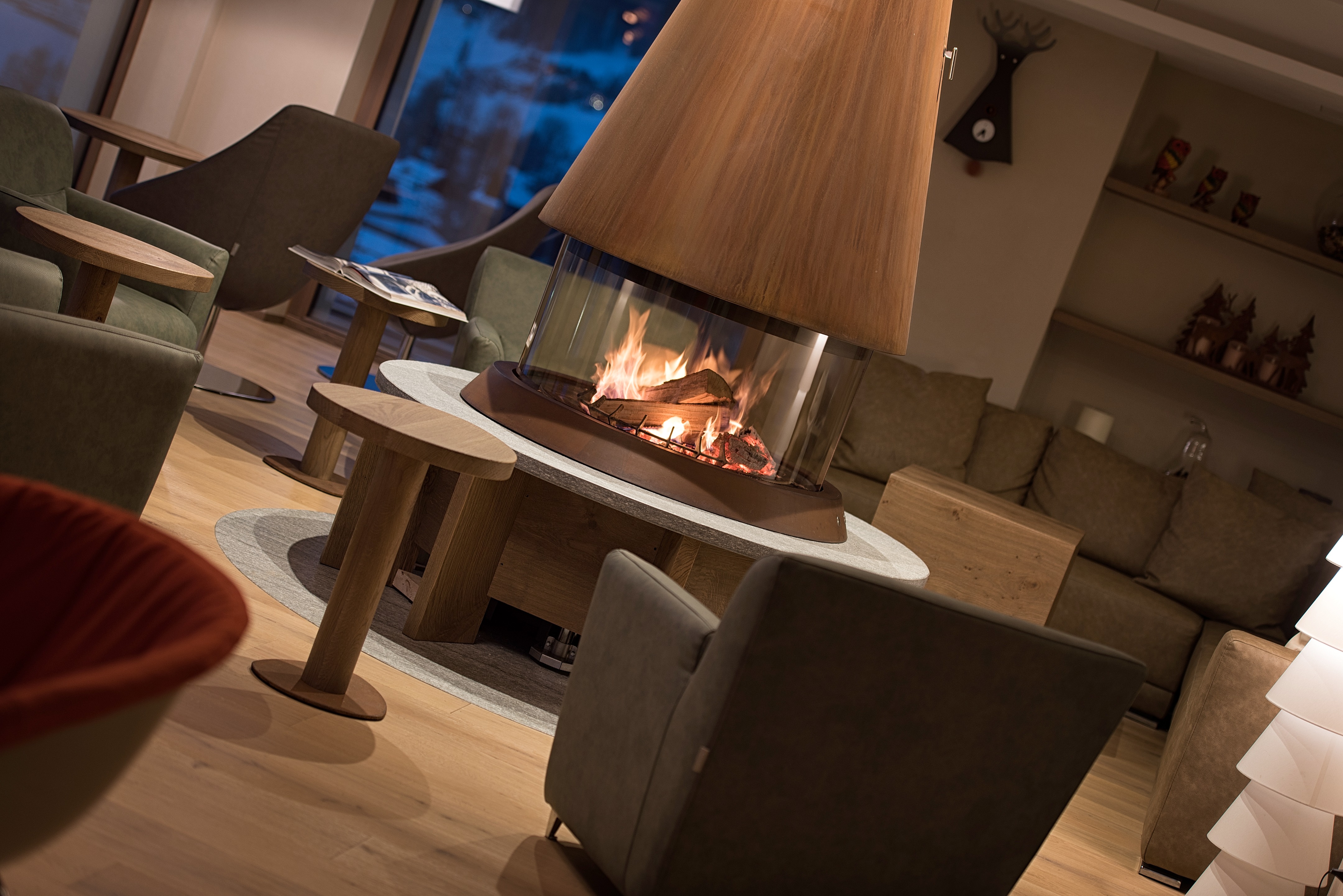 意大利 Livigno 酒店“Baita Montana”自然元素主题设计-1