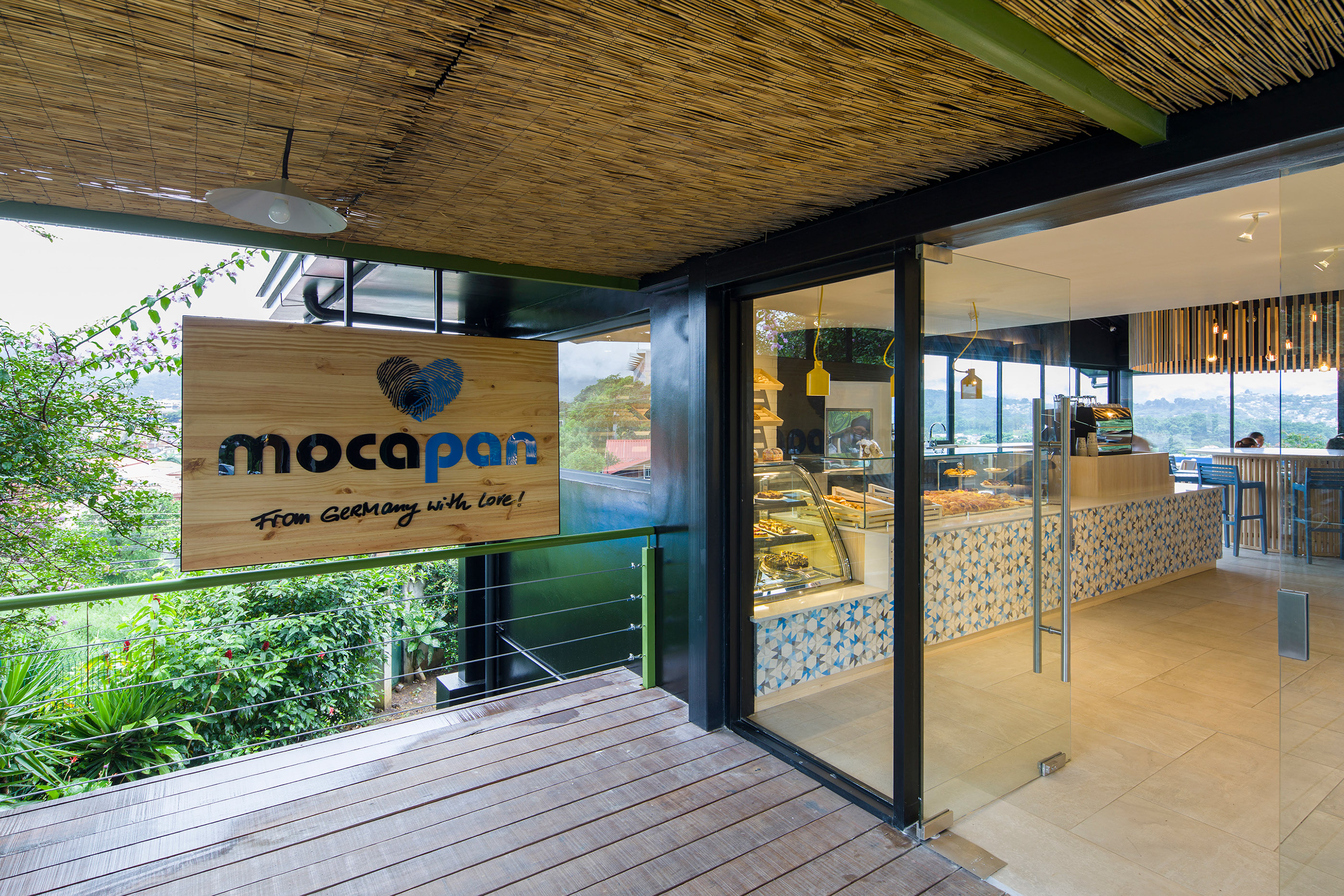 INTERIOR DESIGN: MOCAPAN-0