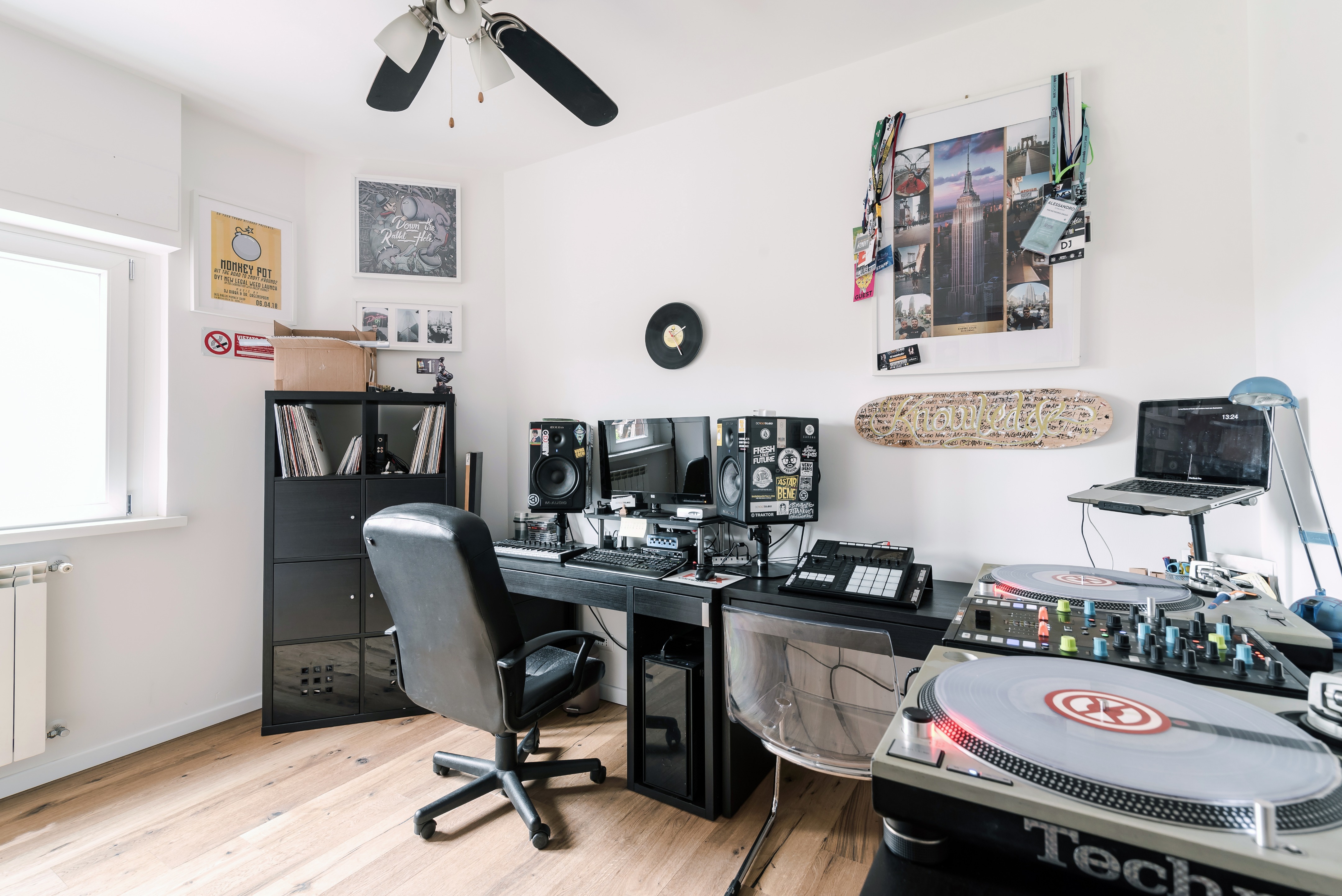 音乐家之屋 · 明亮开放的 70 年代房屋翻新-17