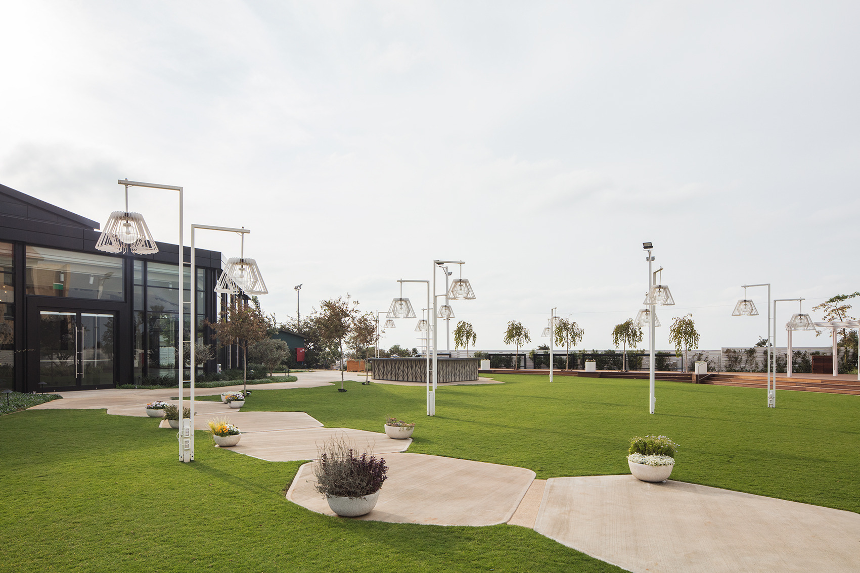 以色列 Shefayim 休闲中心绿意盎然的设计魅力-0