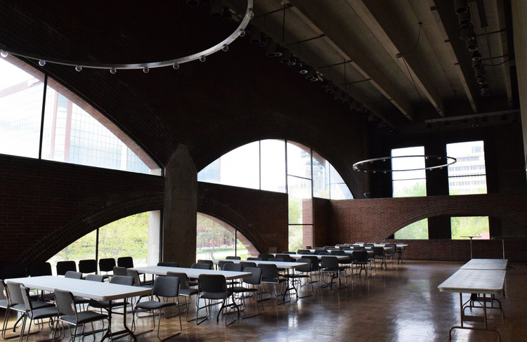 卡恩的演艺剧院-7