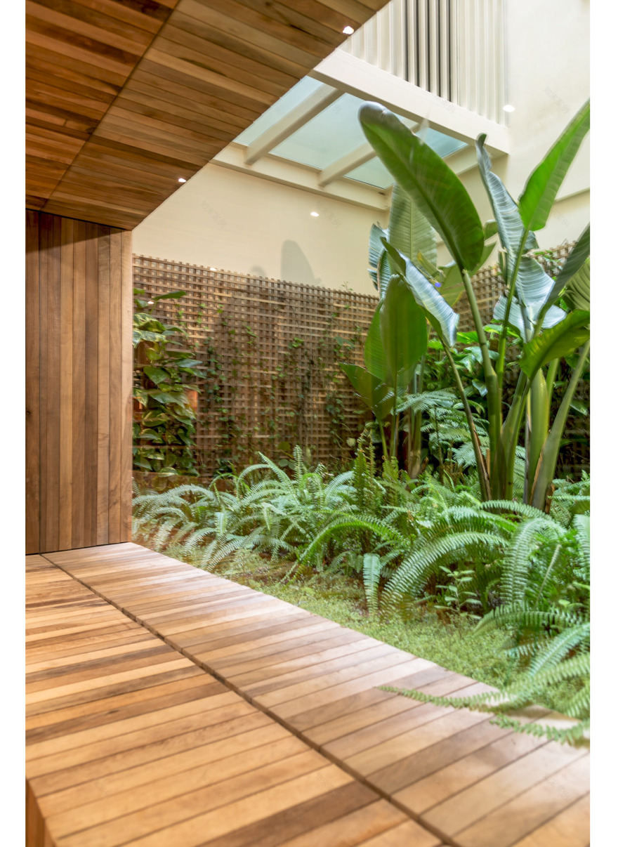 绿色斑点 | 巴西建筑师 weiinfeld 的素食餐厅设计-3