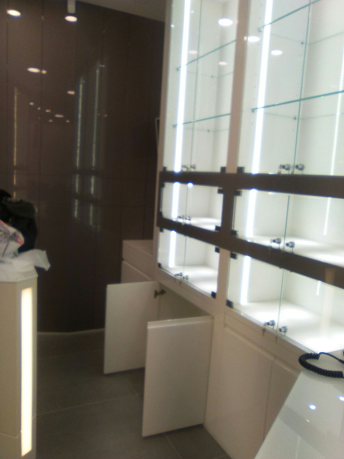 2017 年完成的 gioielleria Aprile 珠宝店设计-15