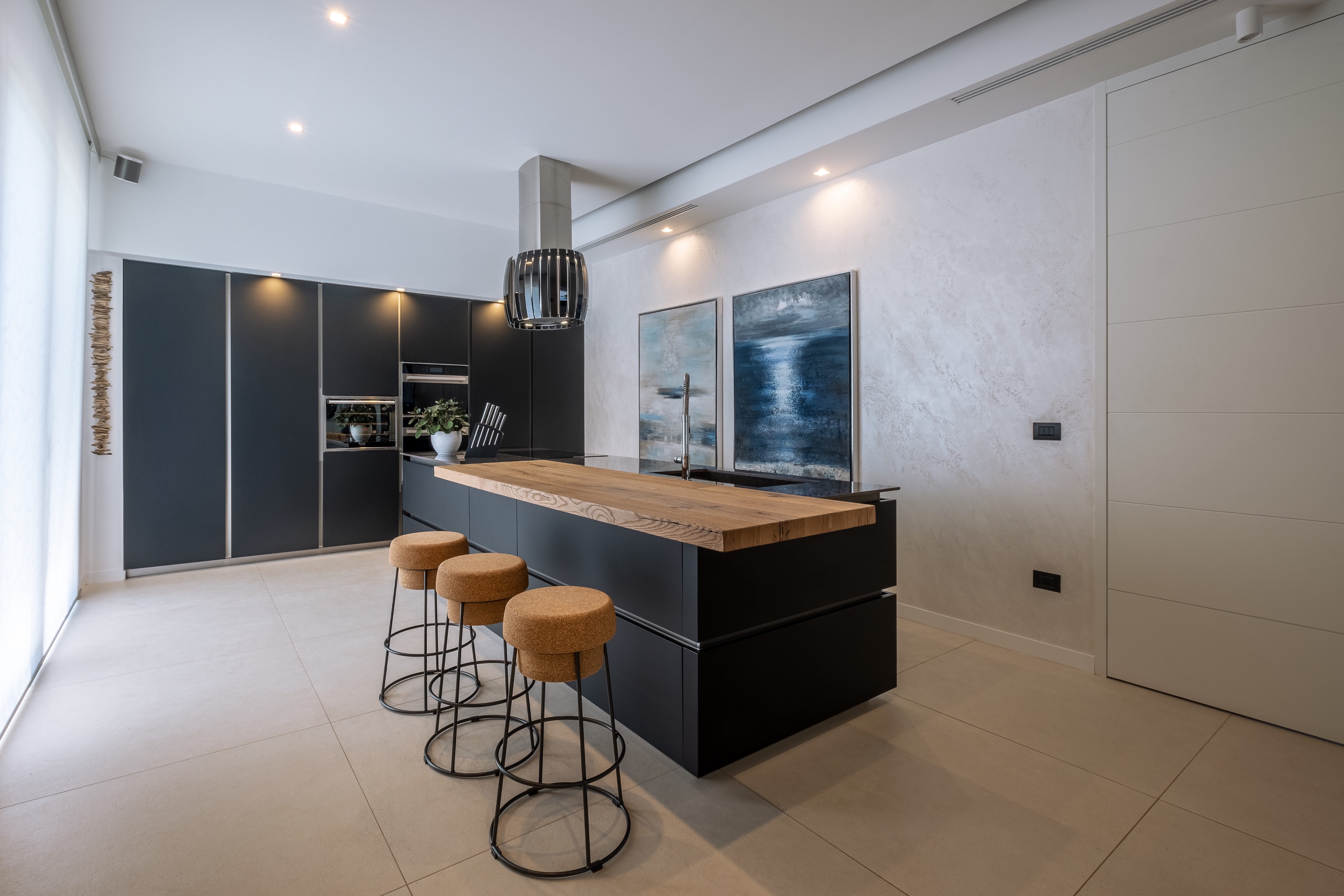 意大利普利亚海景别墅，现代风格与自然融合-10