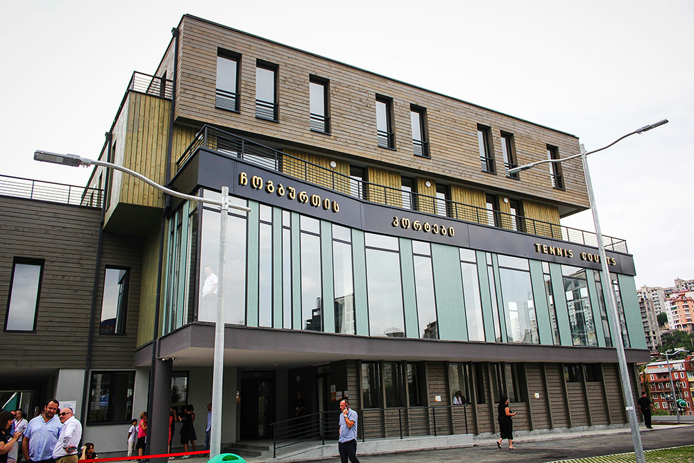 2015 年完工的网球中心 | 室内设计之美-0