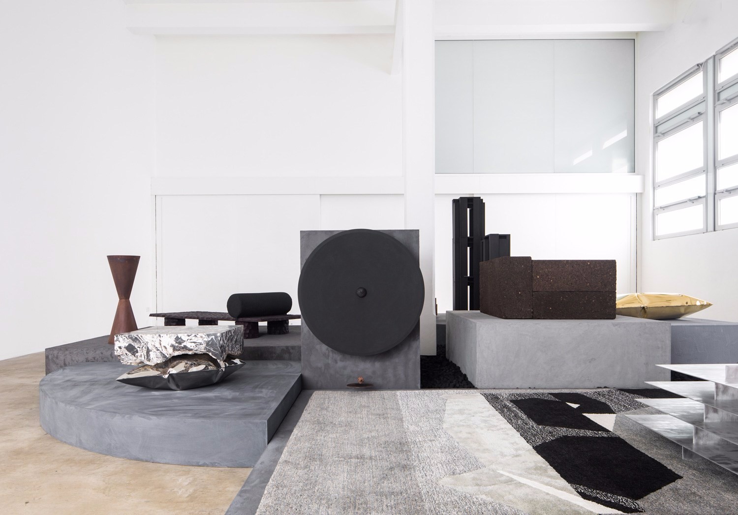 禁欲主义设计师工业装置 | 比利时新设计之大胆情感-17