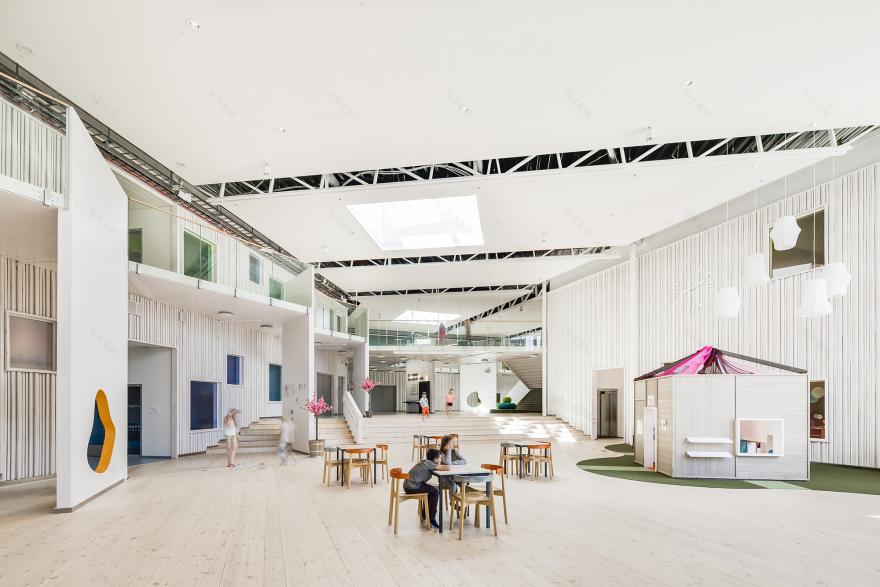 布林克斯柯兰学校——绿色环保、安全舒适的教育环境-24