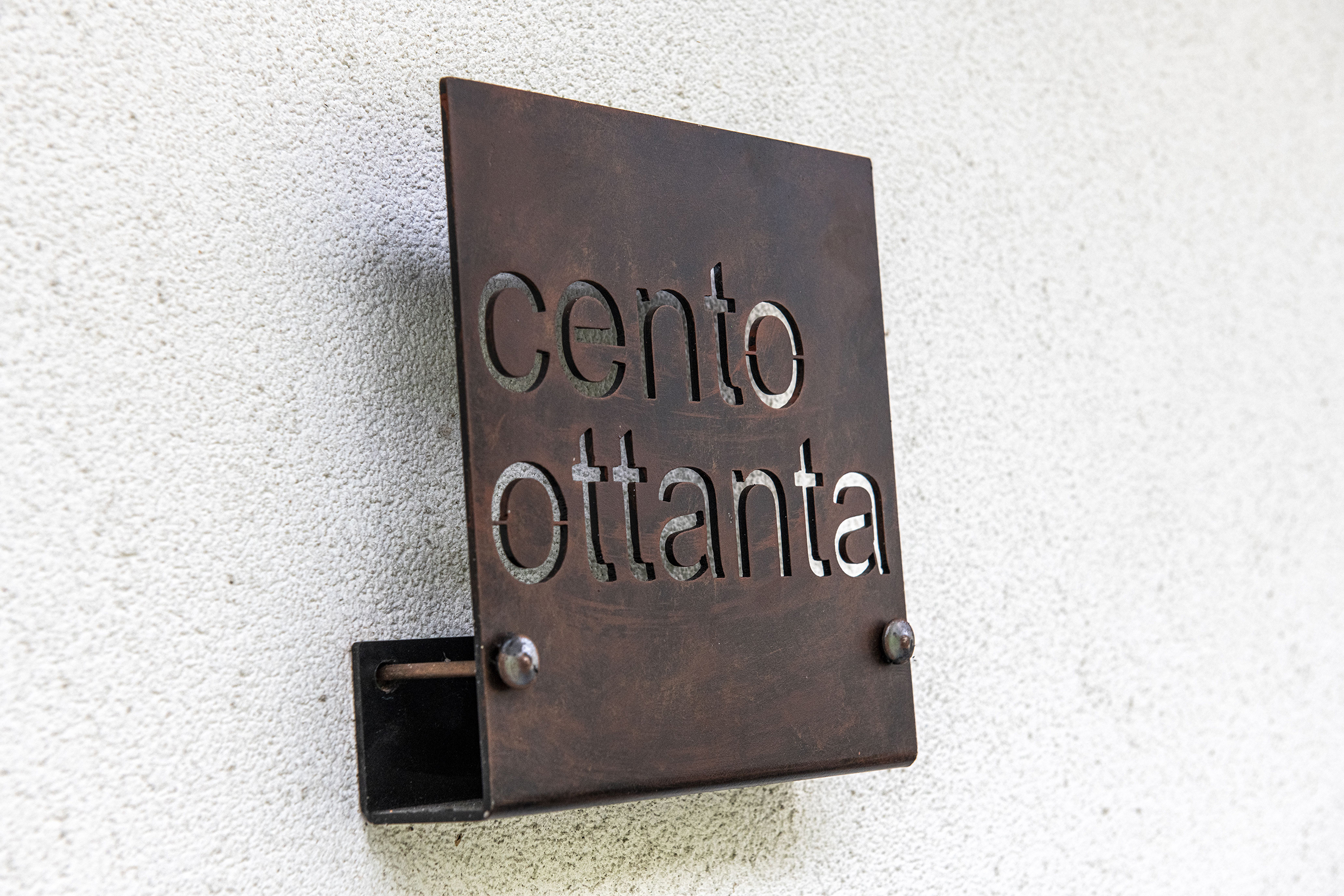 融合历史与记忆的意大利家庭住宅设计-0