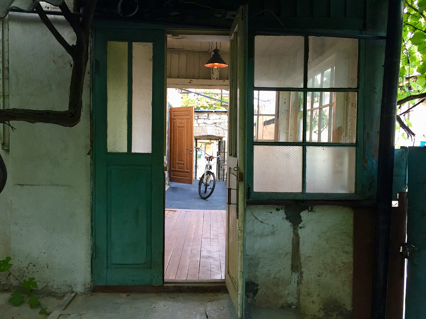 2018 年历史建筑改造的餐饮空间-8