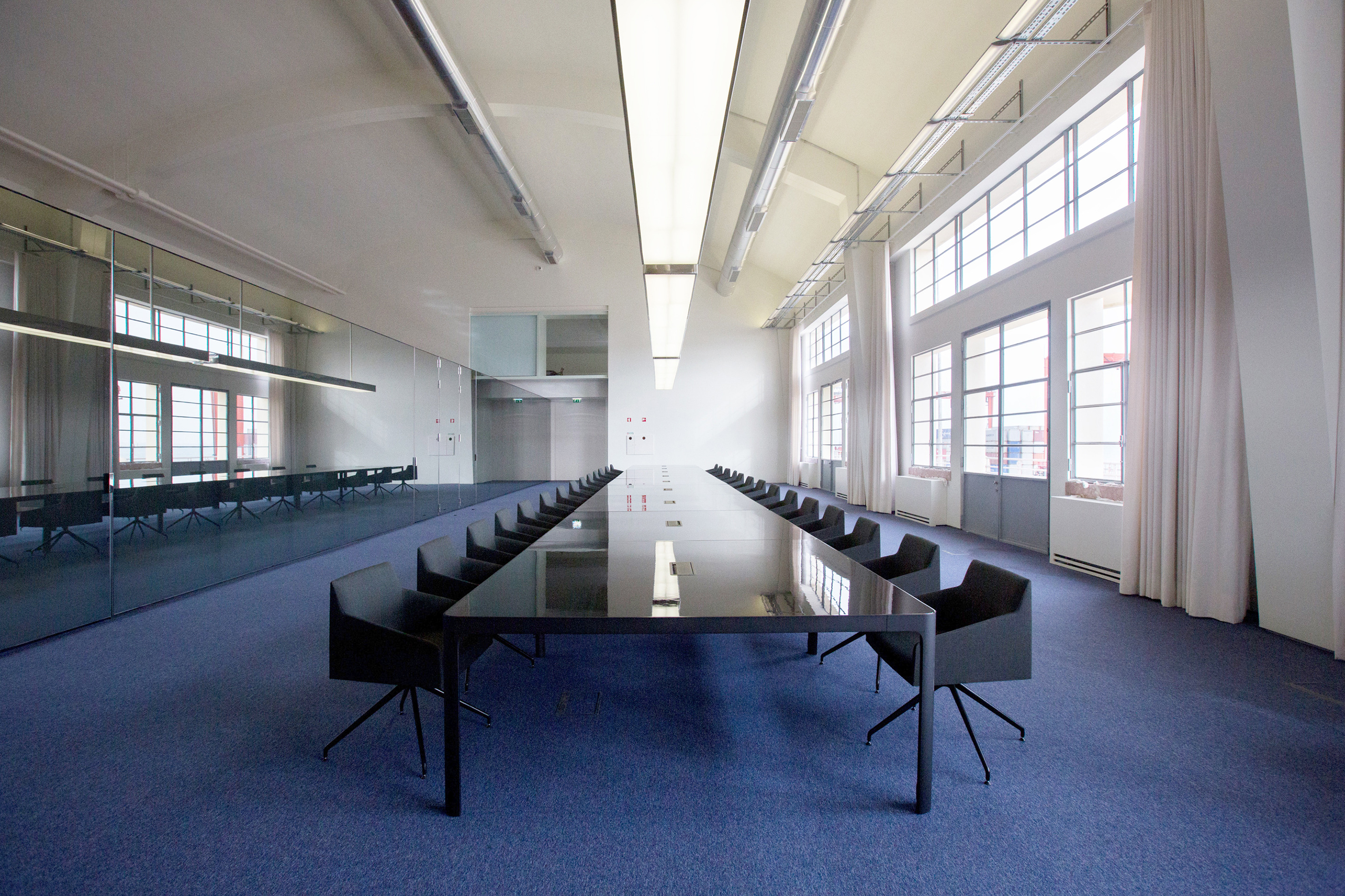 历史建筑的新生 · 里斯本港口管理局办公空间设计-8