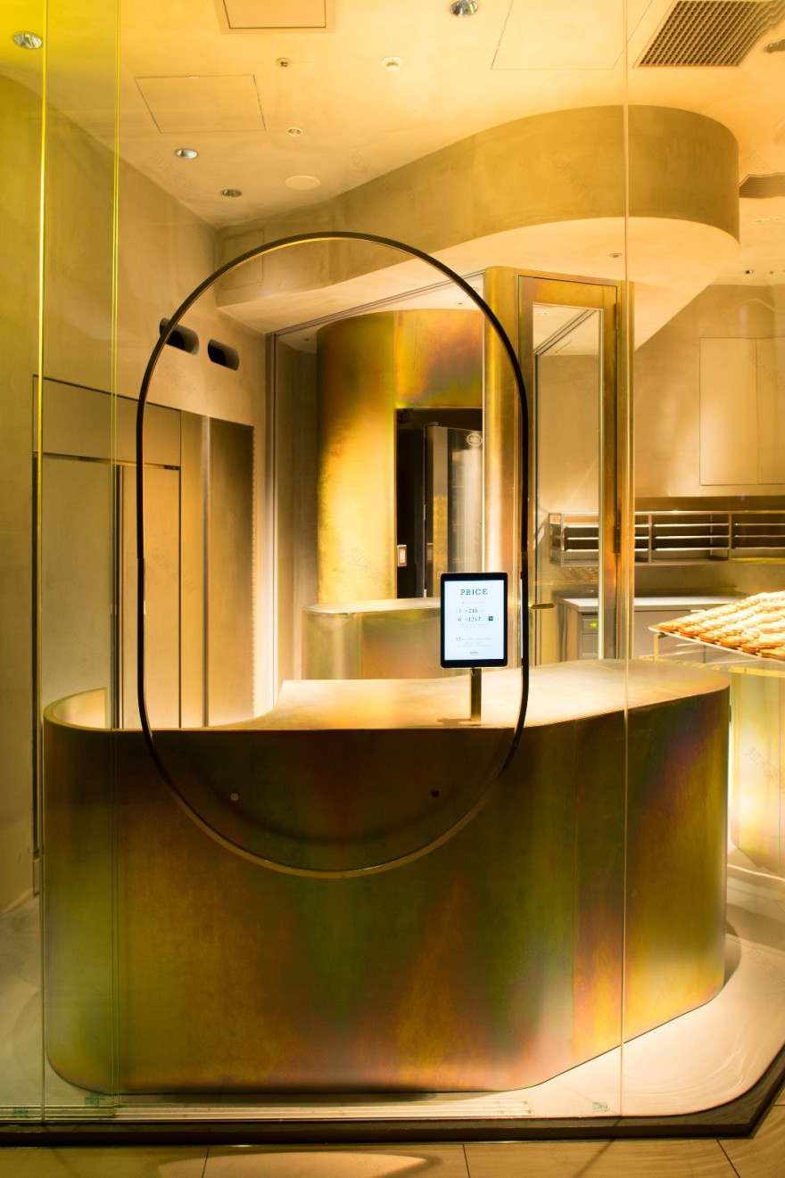 闪闪发光的金属制作 · 日本大阪奶酪馅饼店-5