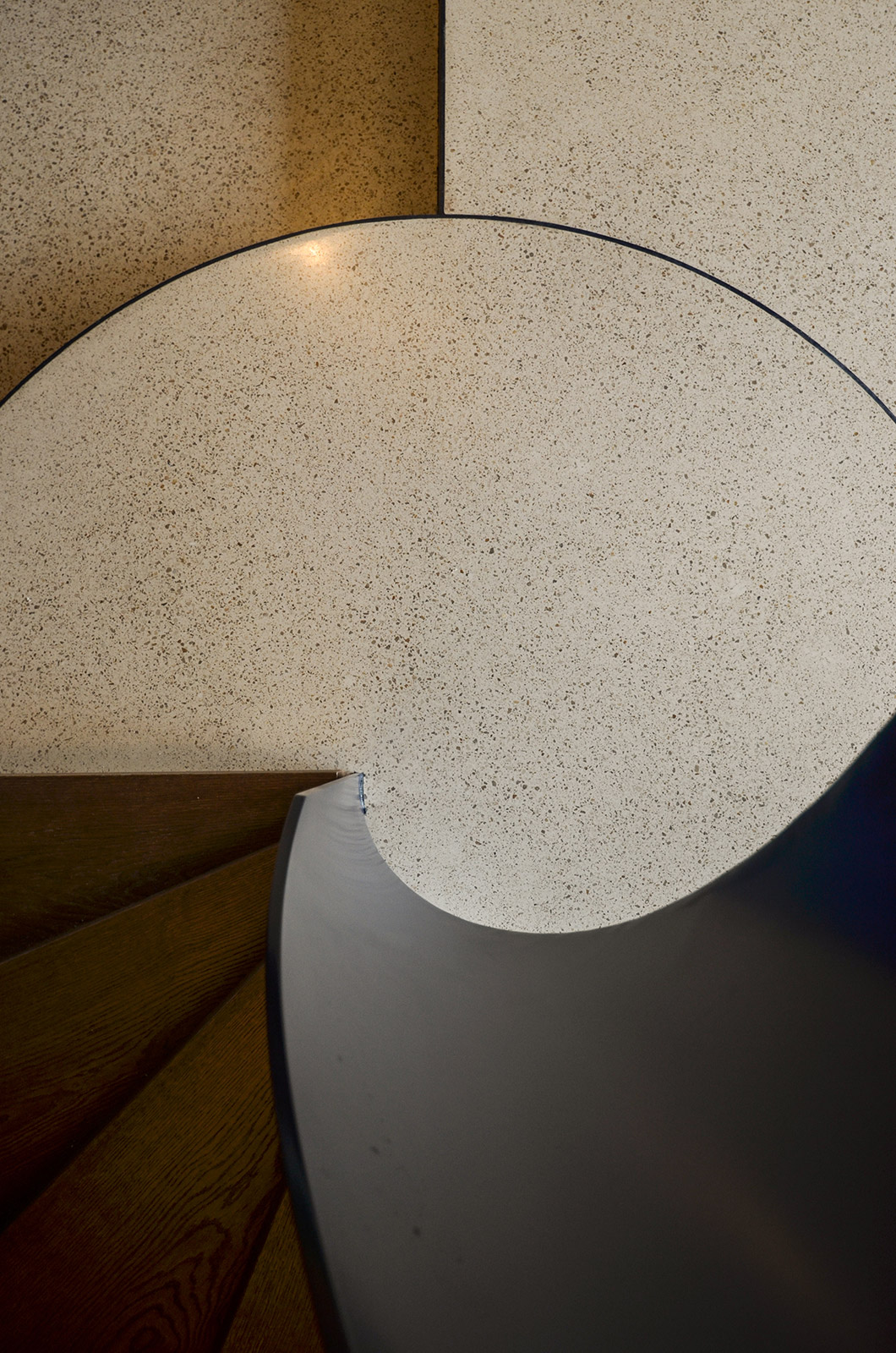 2018 年完成的意大利 60 年代住宅翻新设计-16