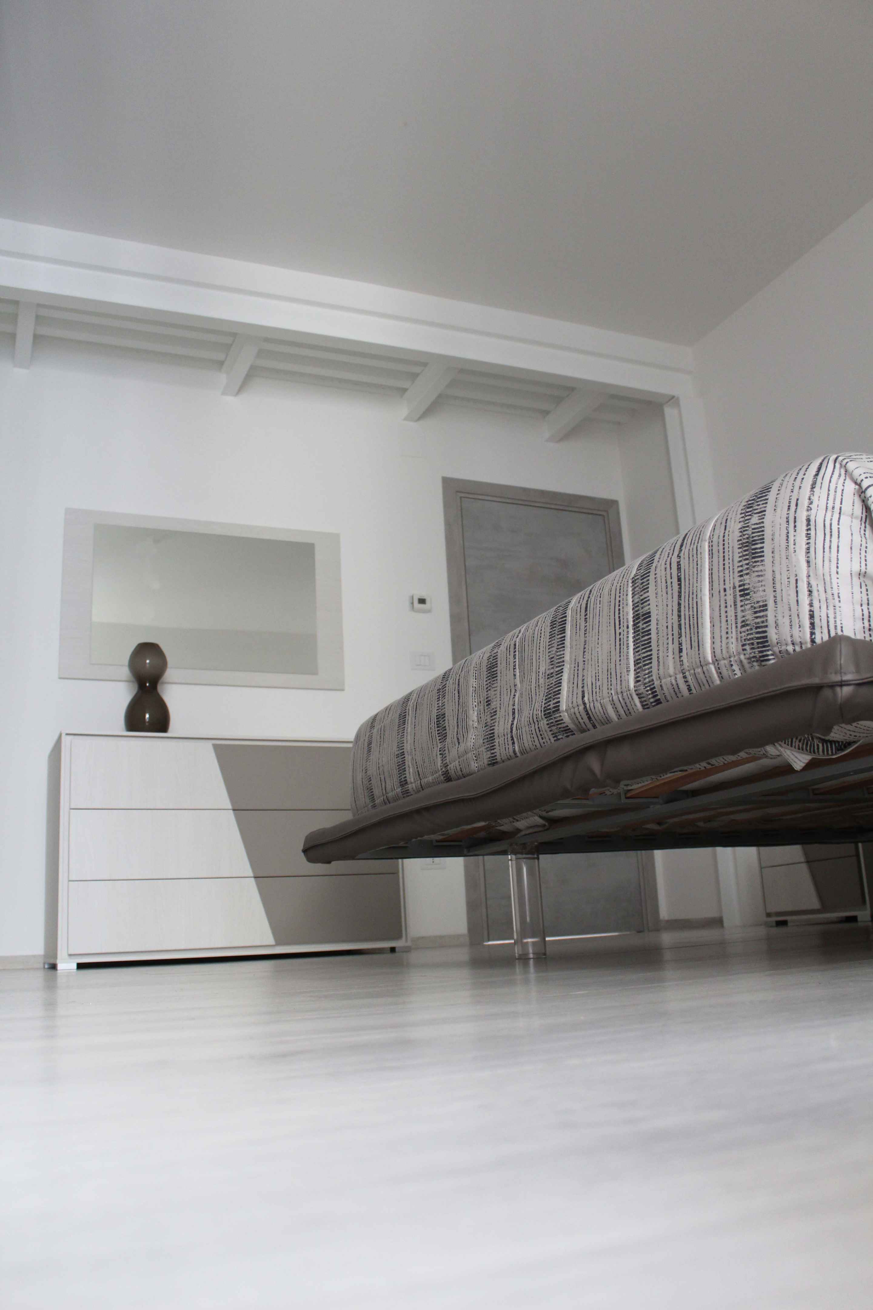 2016 年完成的温馨公寓设计-24