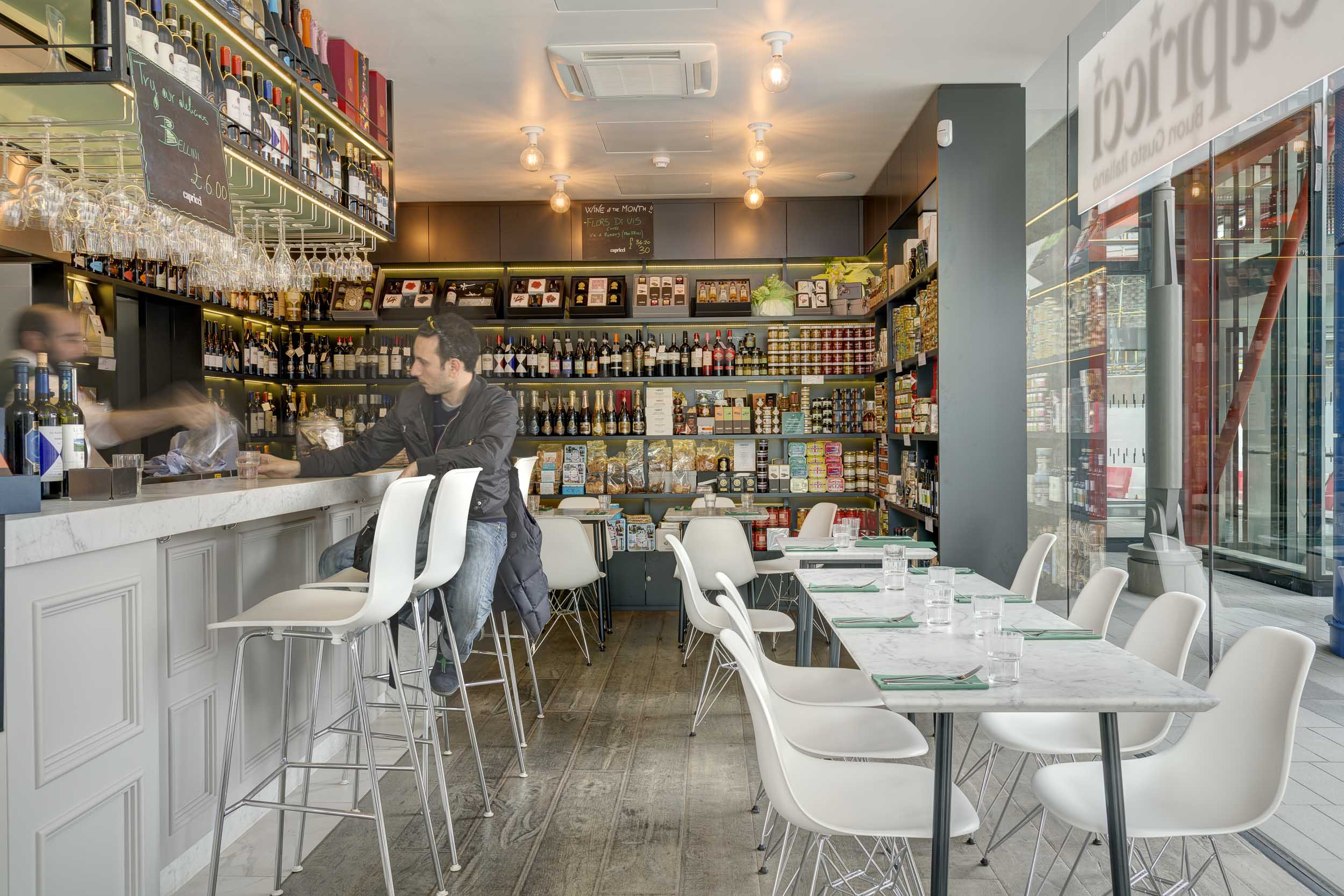 灰色协奏曲 | Capricci 餐厅的精致室内设计-7