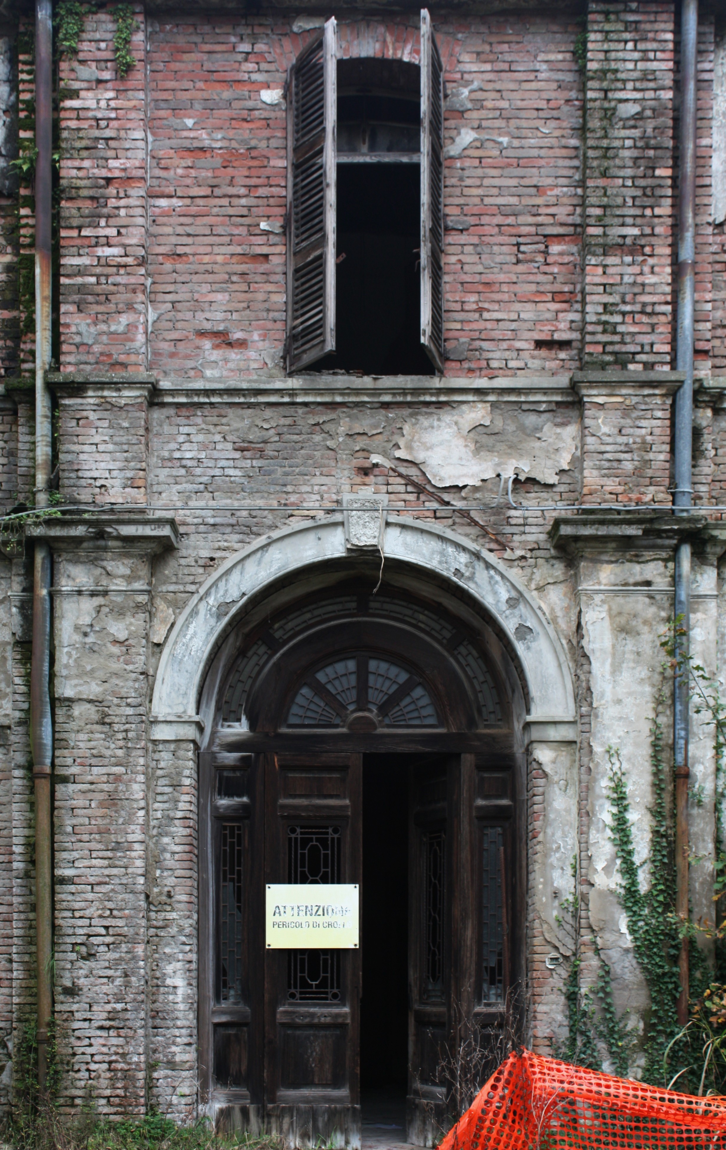 意大利罗维戈前精神病院改造-18