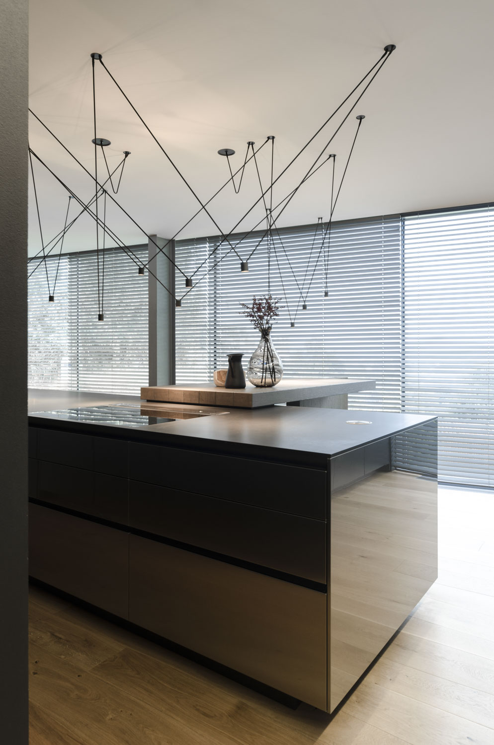 艺术之家 | 融入雕塑感的现代别墅设计-16