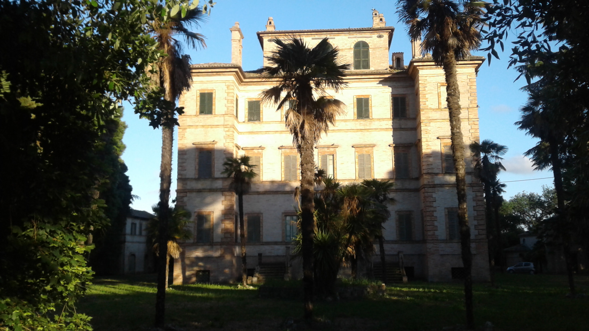 19 世纪贵族庄园的现代复兴-23