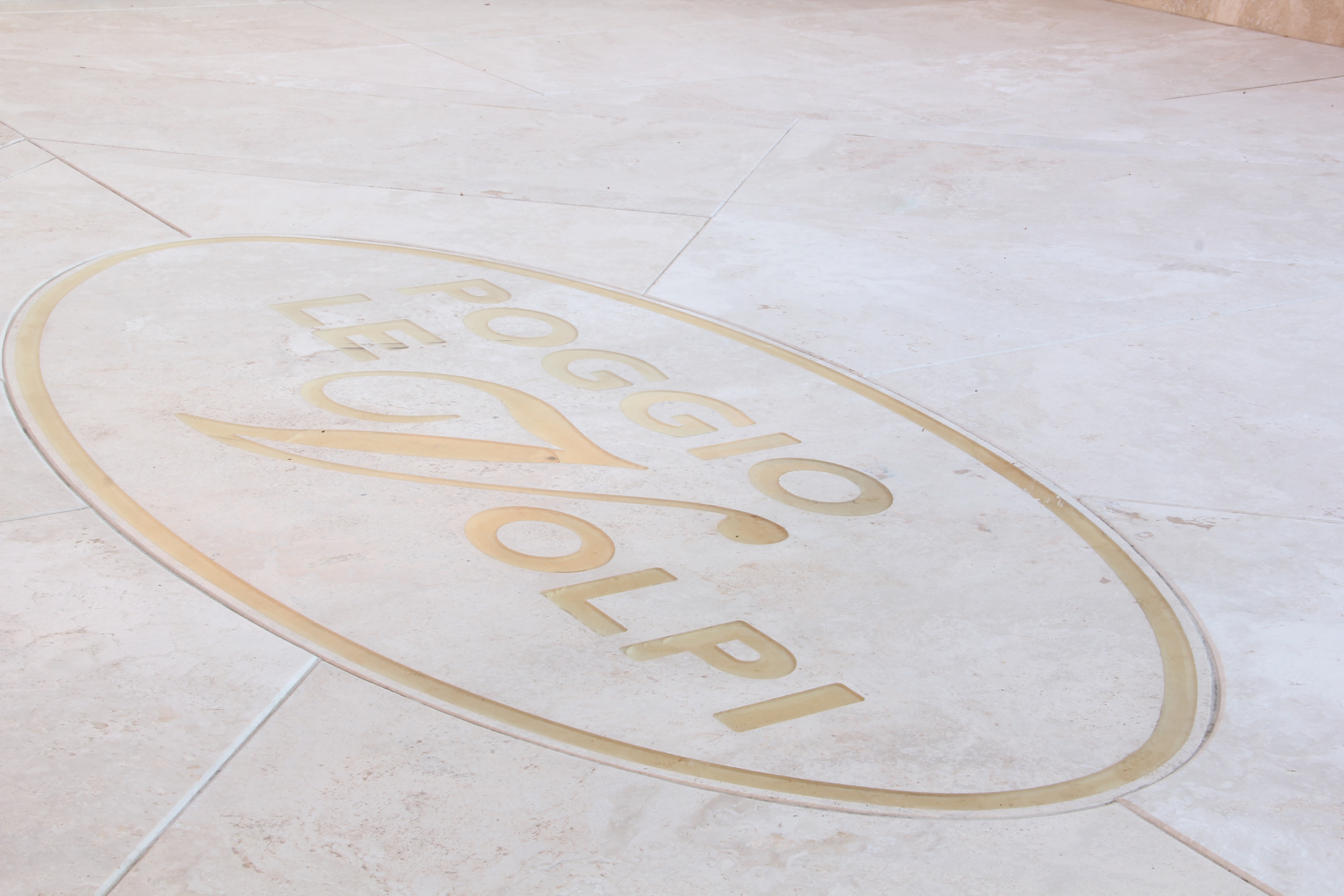 罗马郊外葡萄酒庄园的优雅室内设计-32