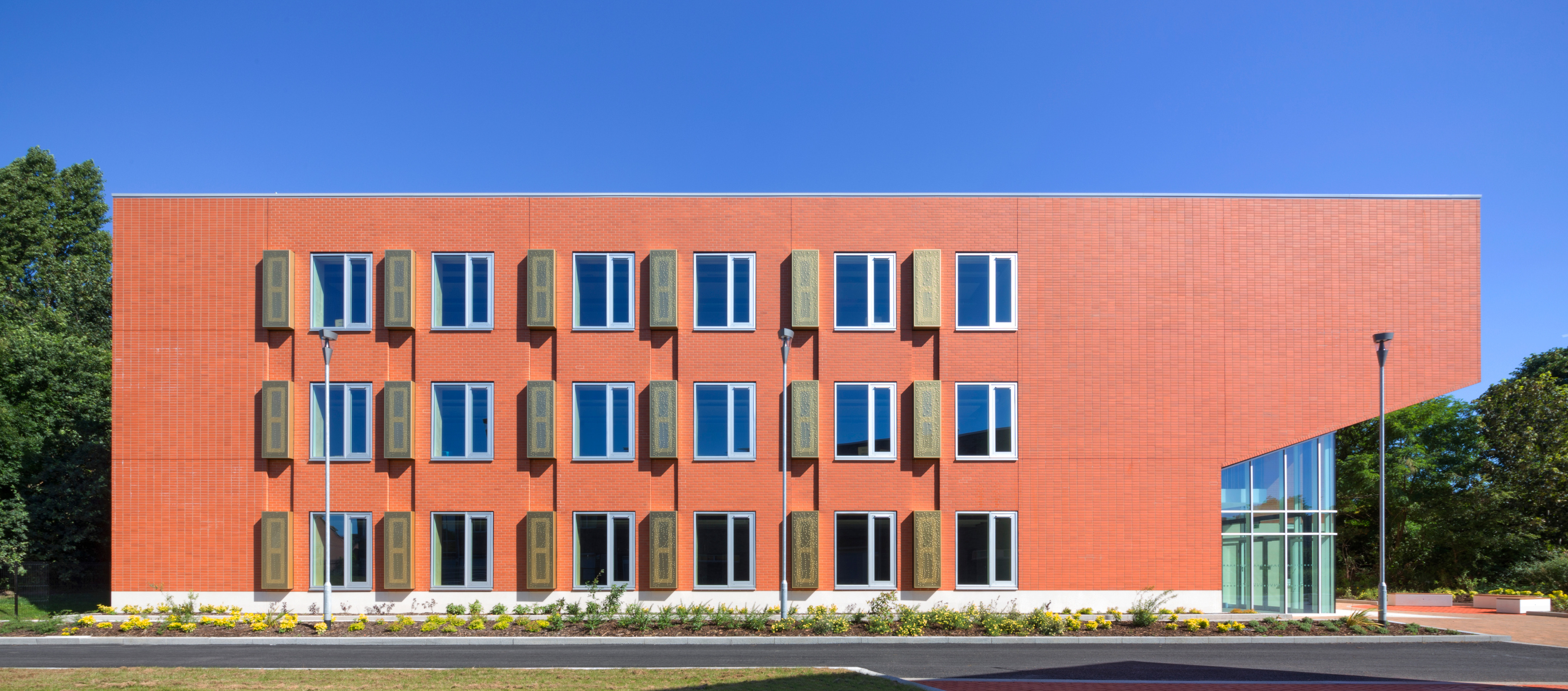 约瑟夫·莱基学院 · 融入环境的创新教学空间-3