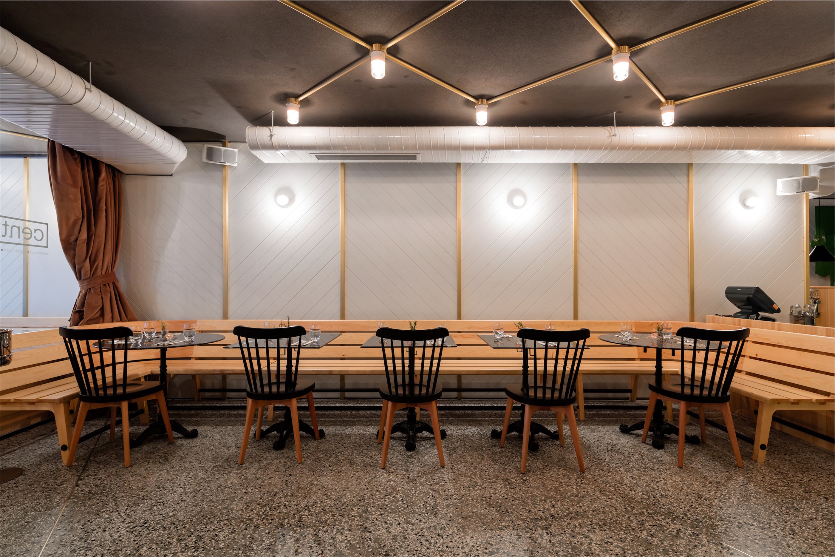 Istanbul Nişantaşı的中央餐厅-3