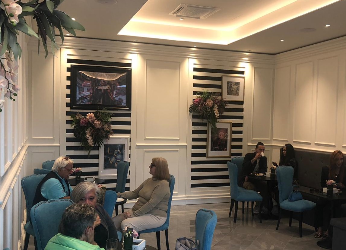 意大利优雅小糕点店-10