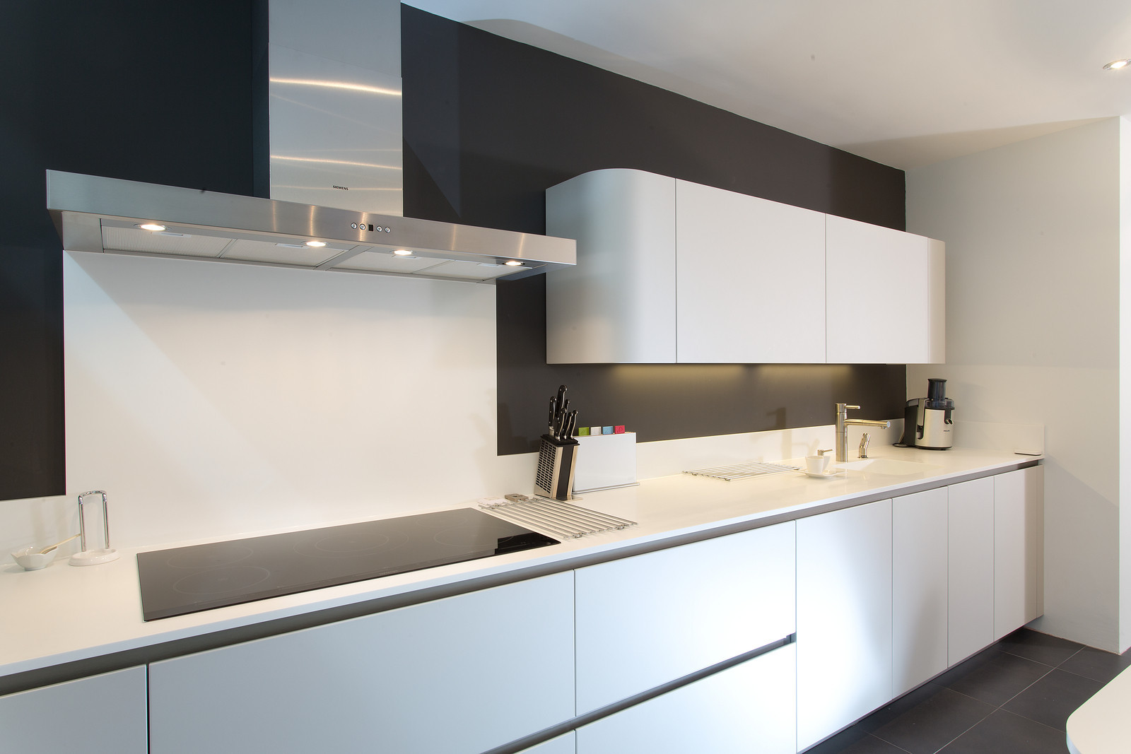 OLA 20 号公寓 现代简约风格打造宜居空间-1