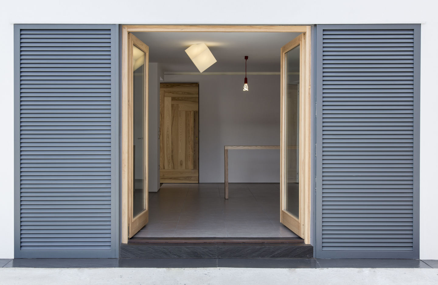 简约重生 | 废旧仓库变现代公寓-14