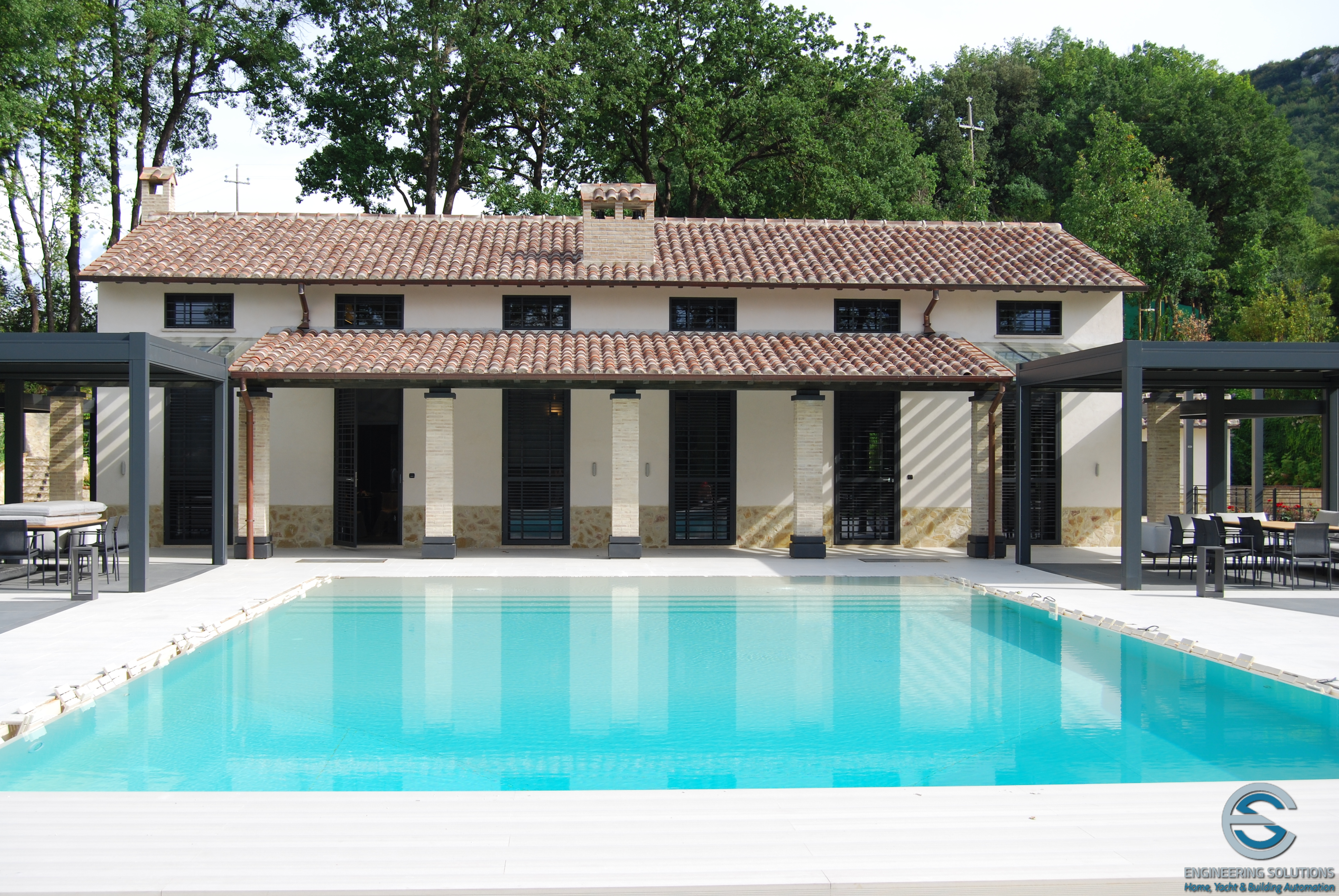 绿色智能别墅群,环保设计与现代科技的完美融合-1