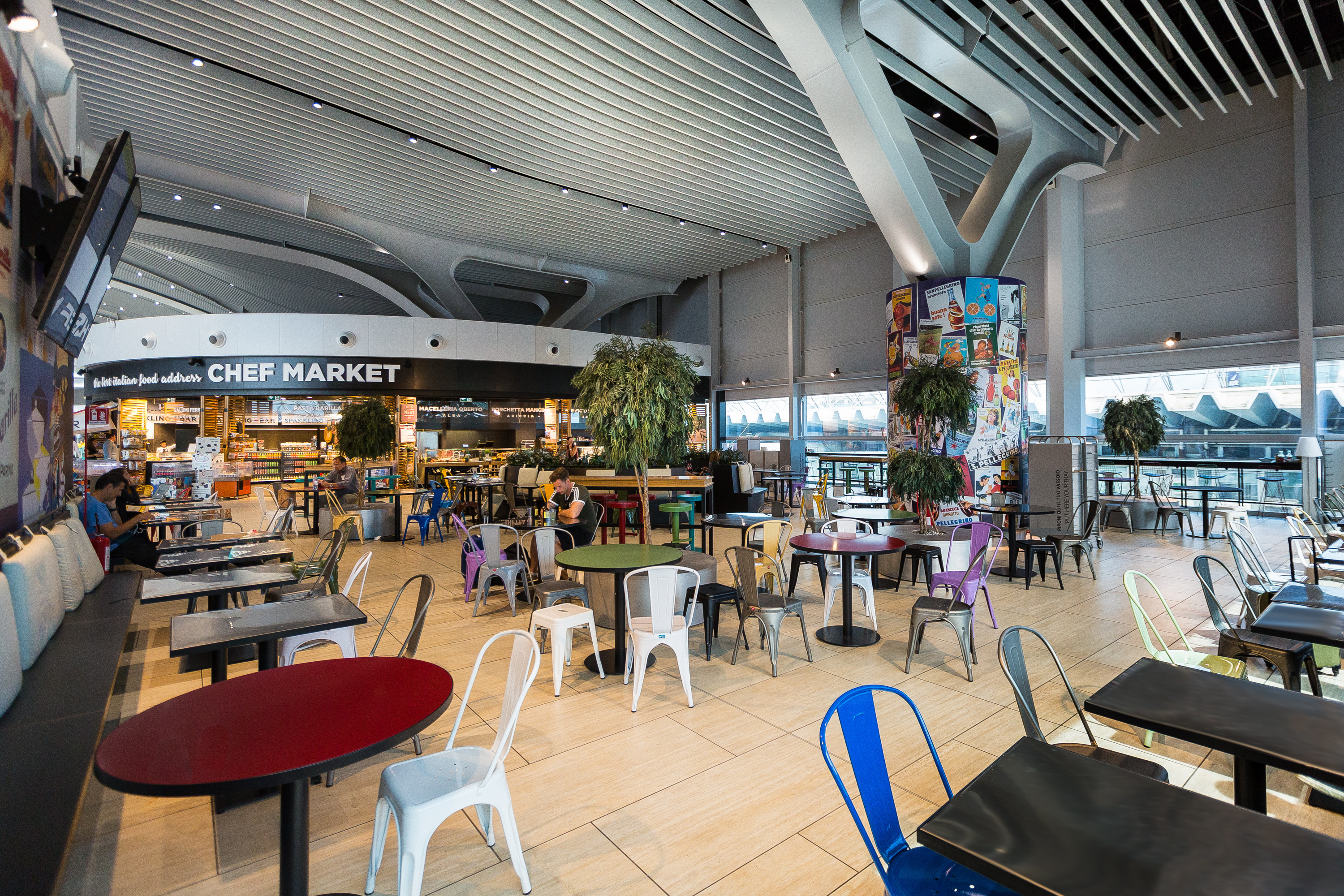 罗马菲乌米奇诺国际机场的非凡餐饮空间-8