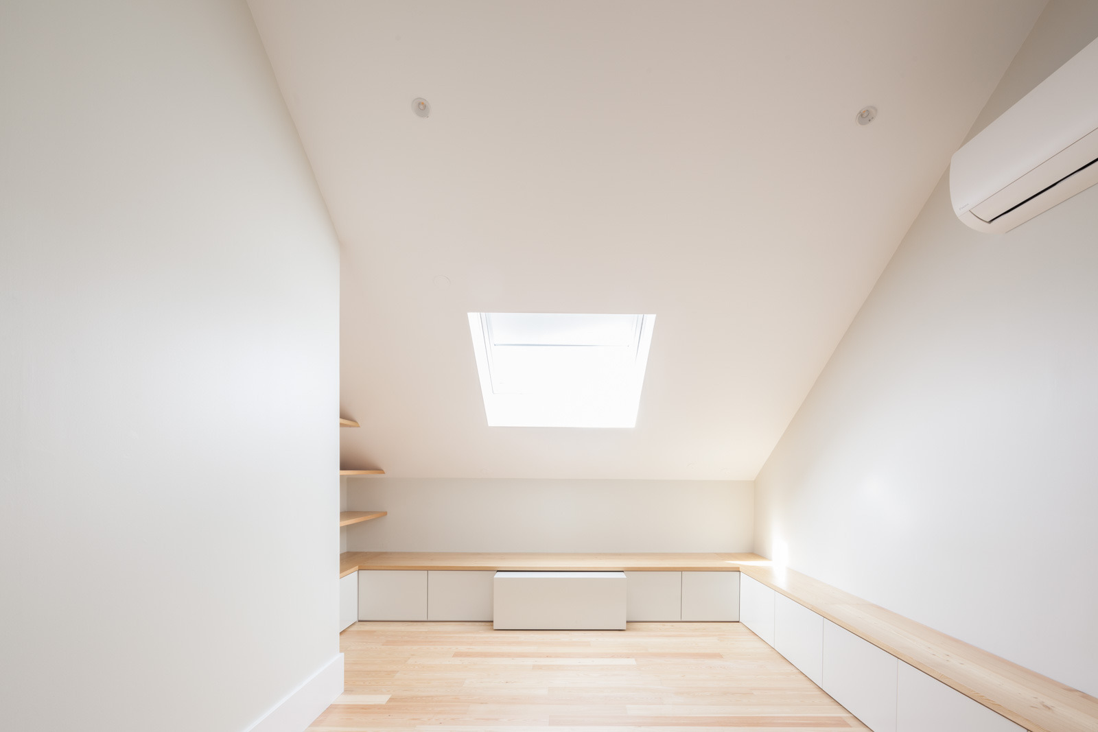 2018 年完工的多功能住宅设计-6