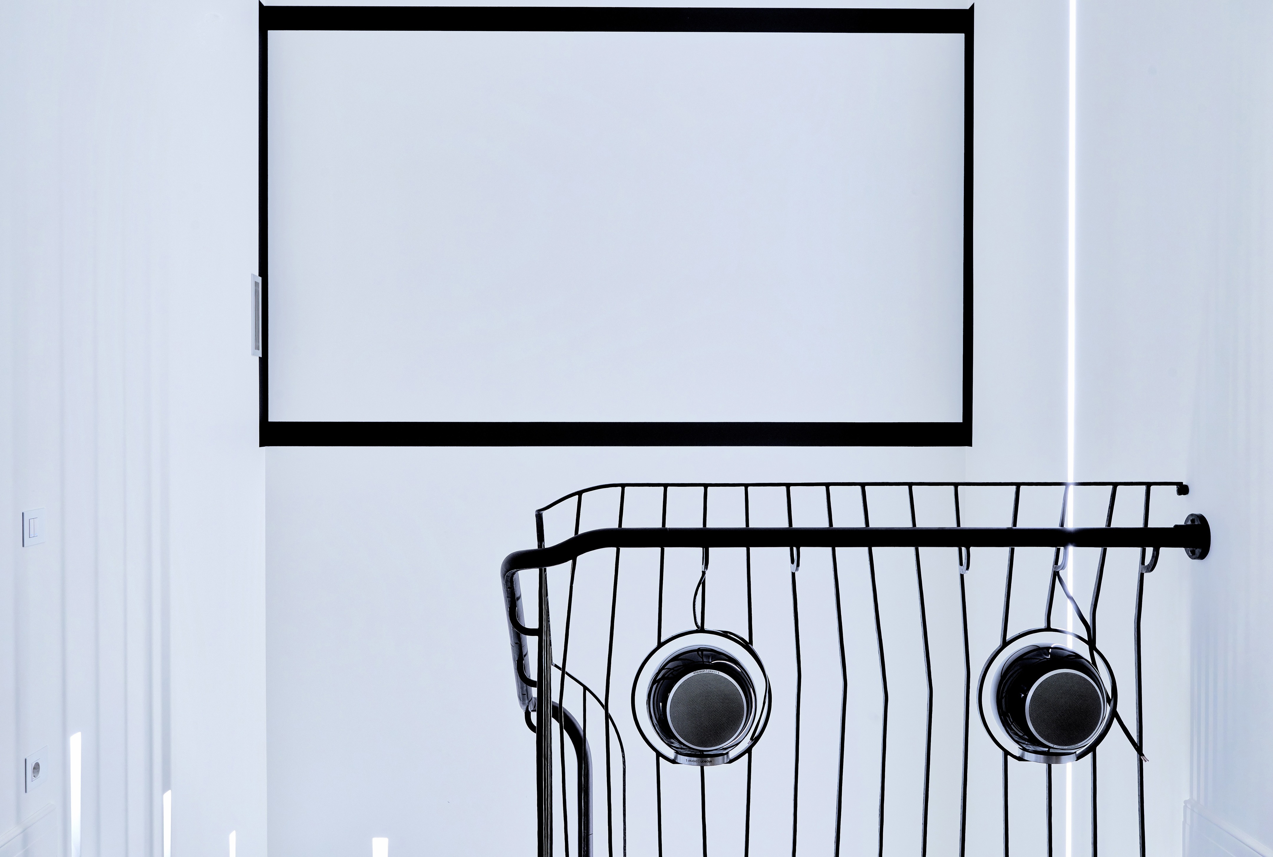 2017 年三层联排别墅影院式客厅设计-31