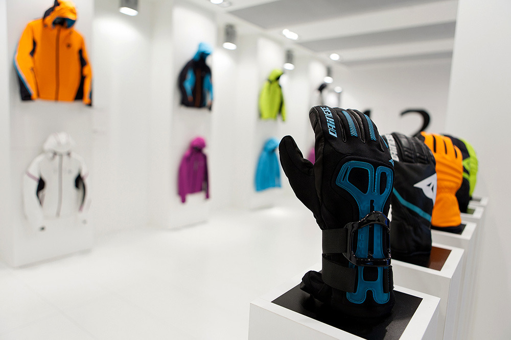 Dainese ISPO Winter 2014 展会室内设计-24
